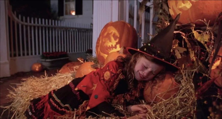 hocus pocus skully pumpkin