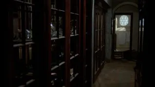 Torso Blu-ray screencap 10