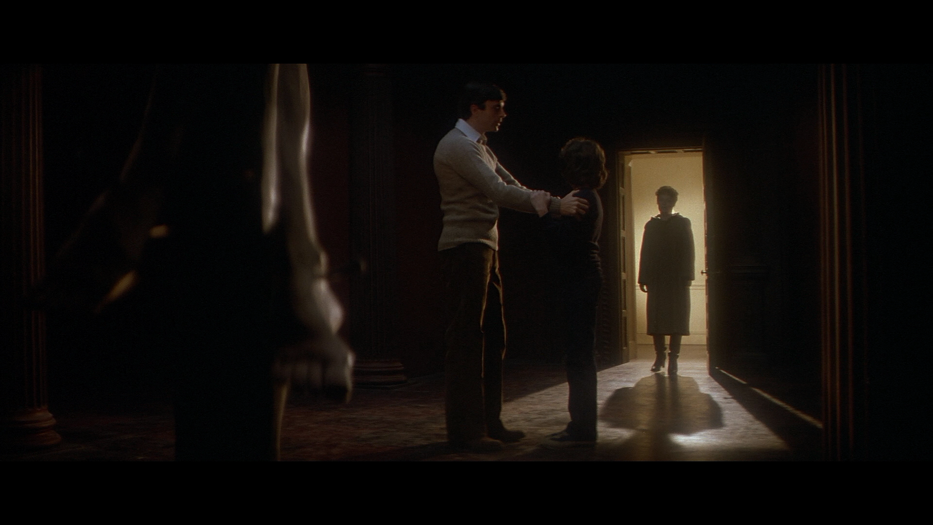 Omen III: The Final Conflict cap 9