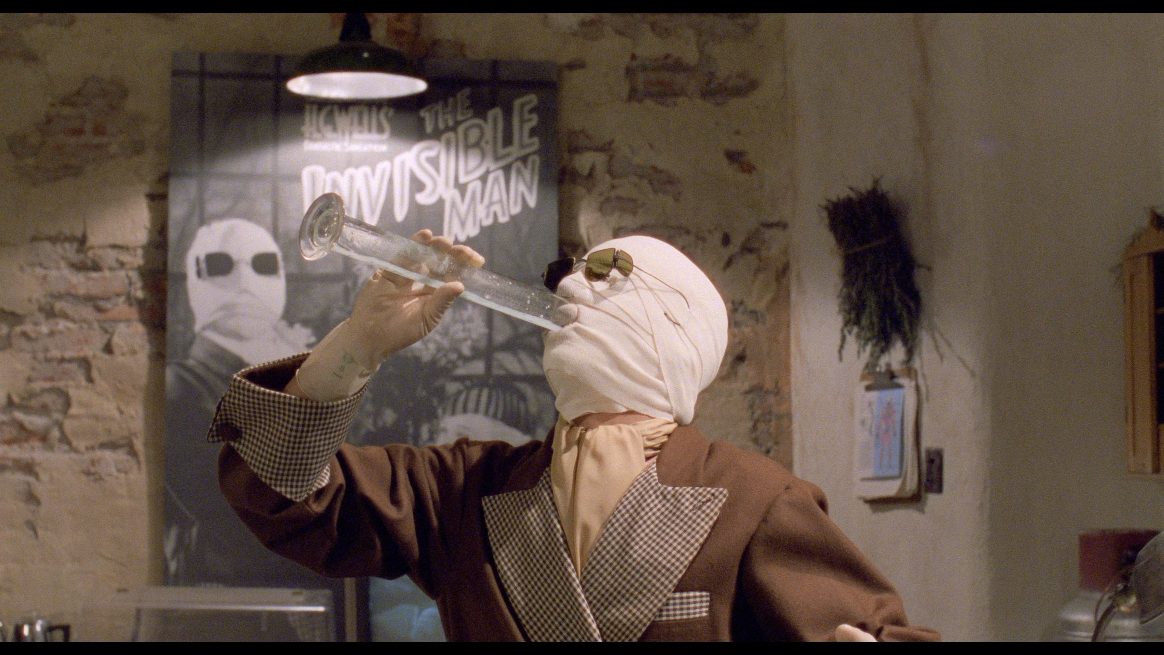 Santa Sangre 4K cap 5