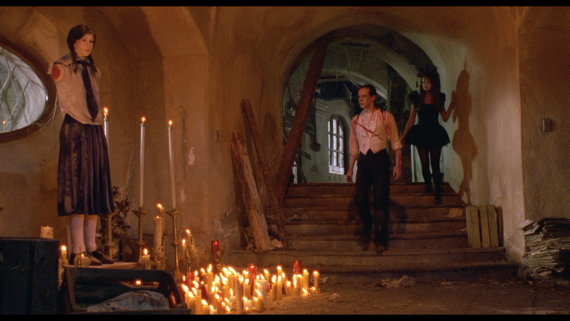 Santa Sangre Blu-ray cap 7