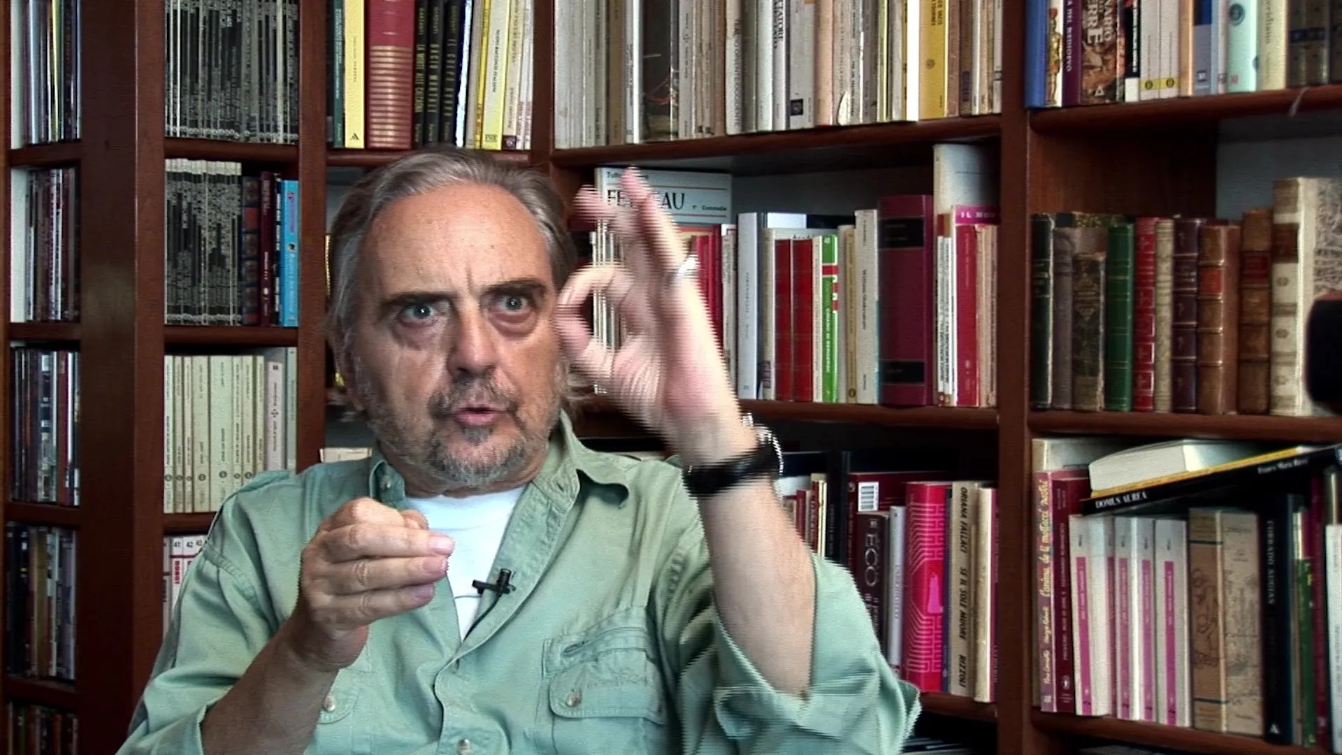 Santa Sangre 4K Innocence and Horror featurette