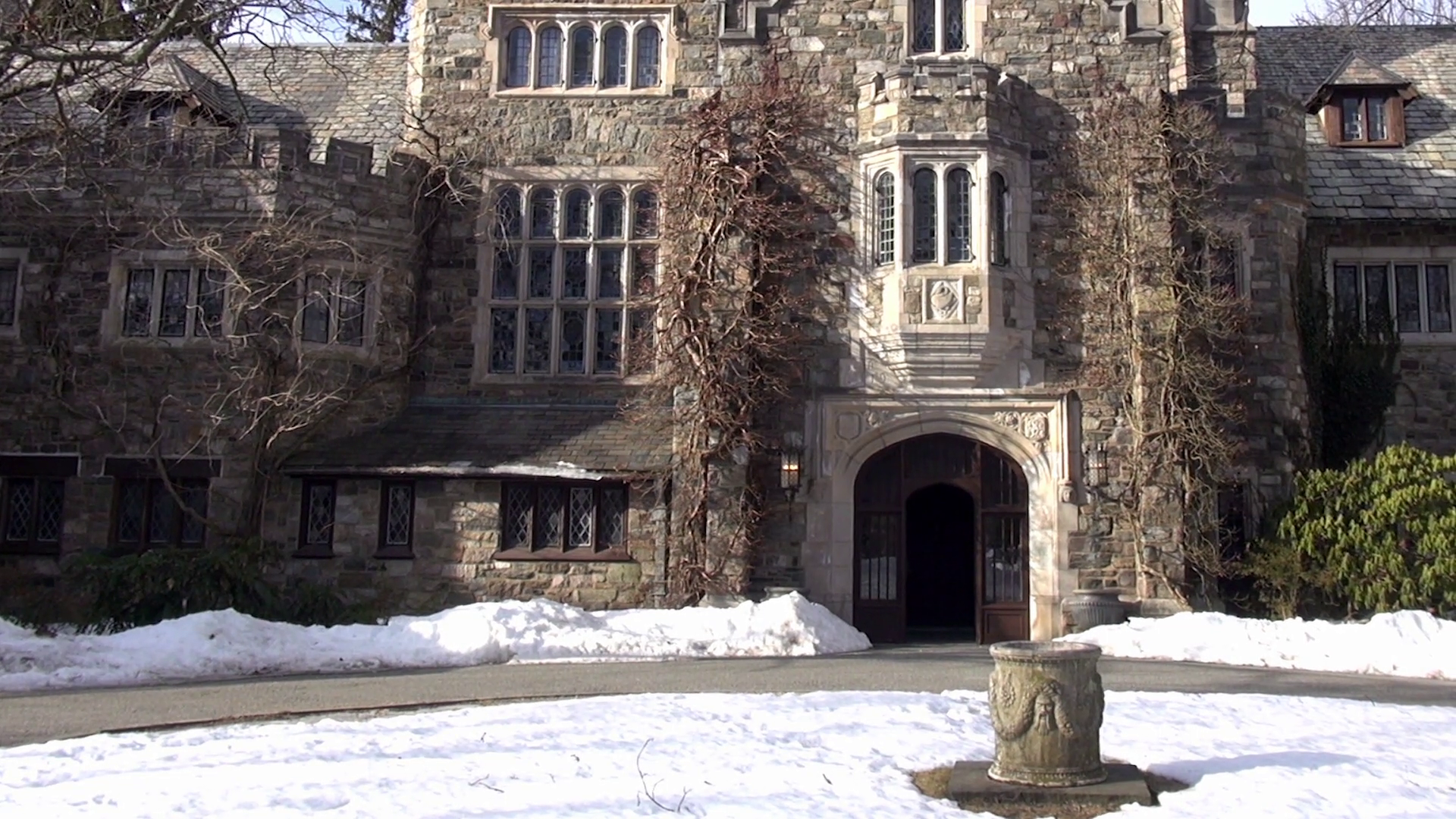 Alone in the Dark site locations featurette