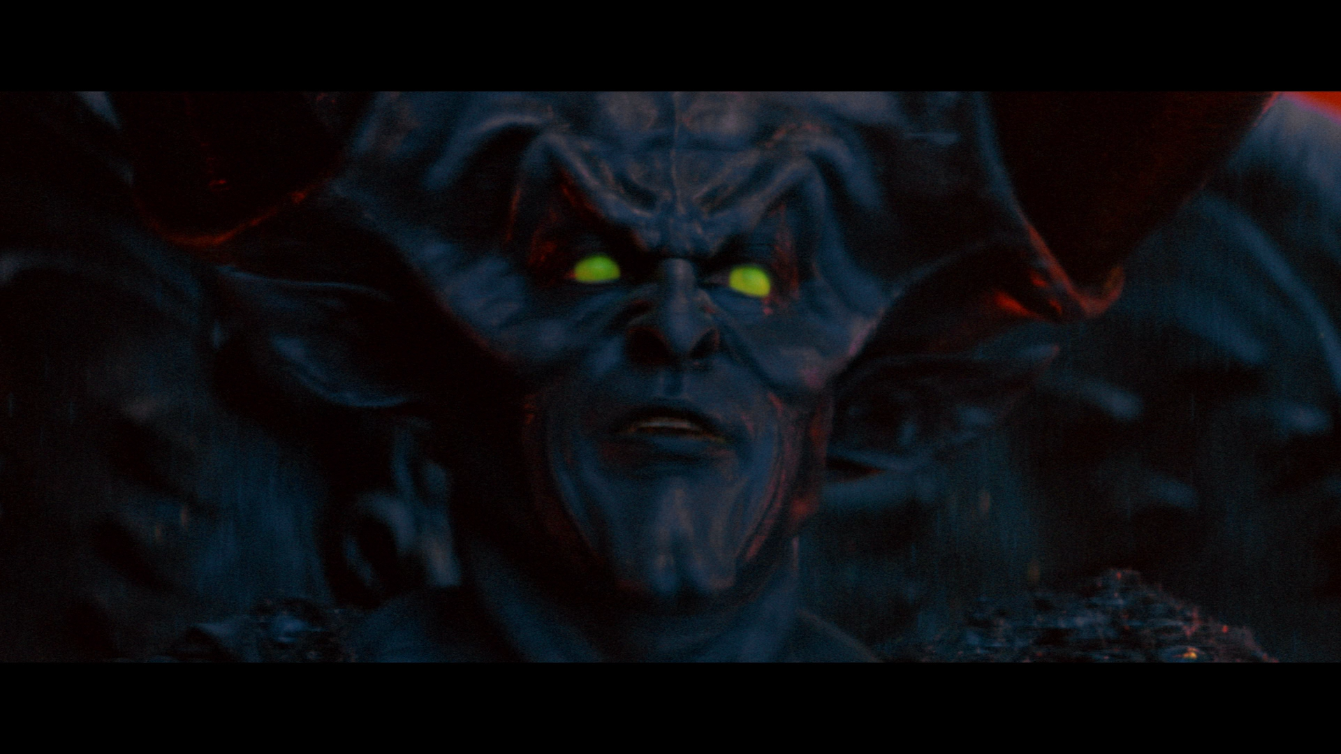 Legend Theatrical Cut screencap 2