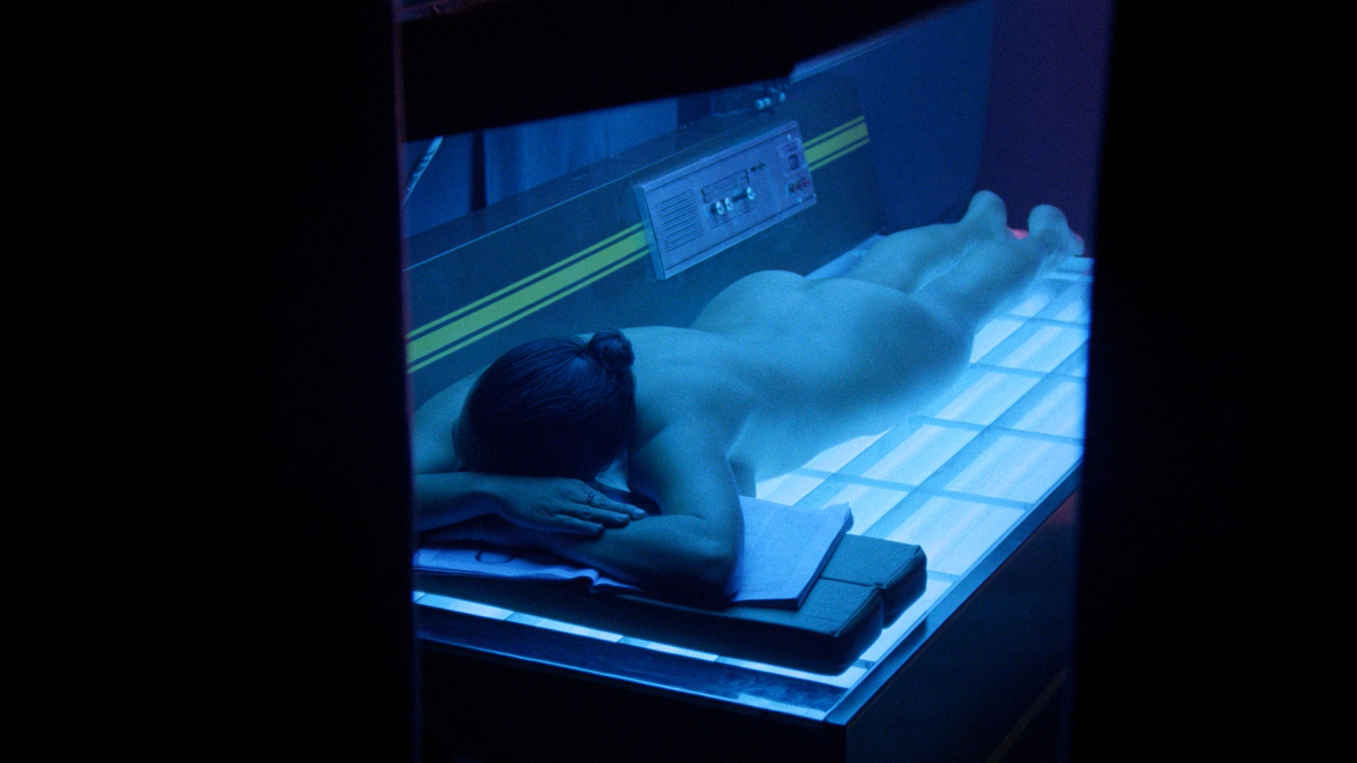 Demons 2 screencap 4