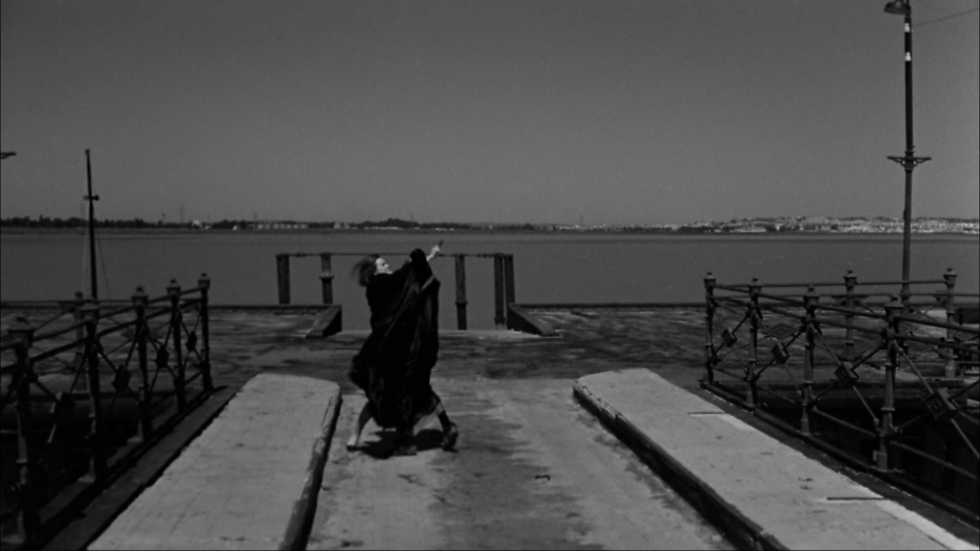 Death Whistles the Blues cap 12