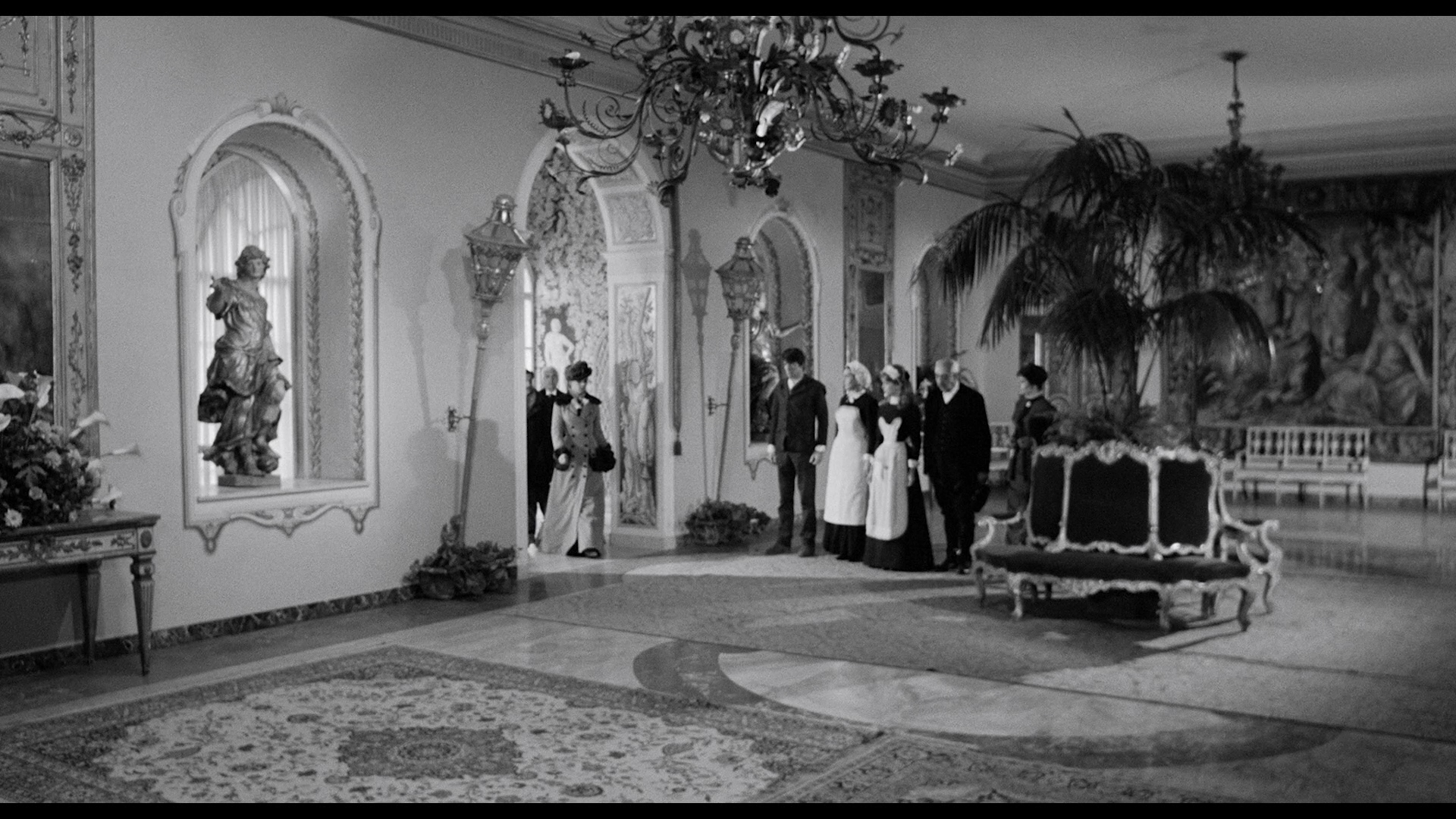 An Angel for Satan cap 4