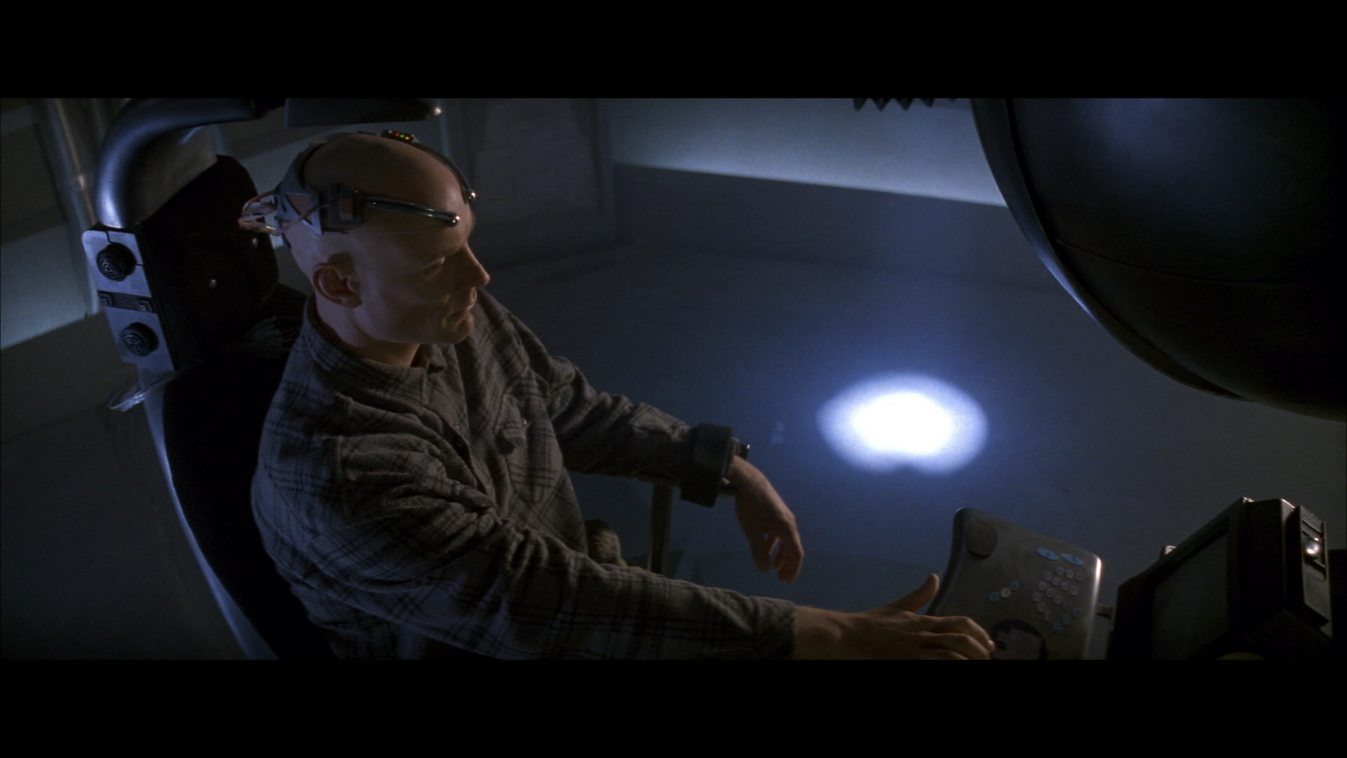 Lawnmower Man 2 Blu-ray screencap 11