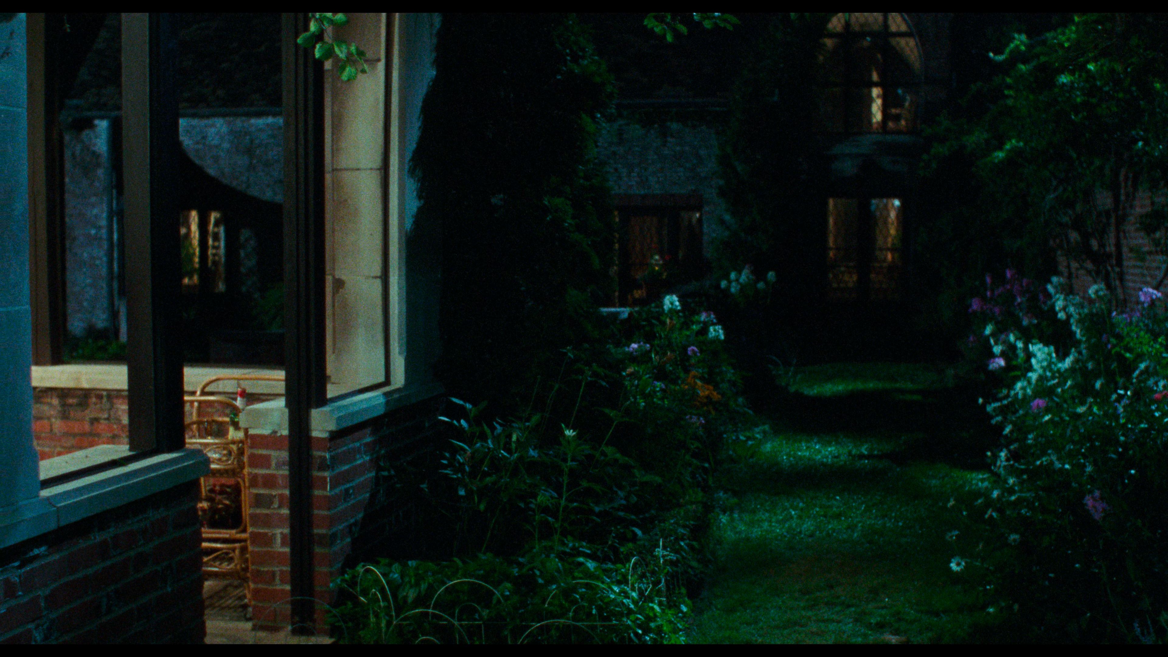 Two Evil Eyes UHD screencap 2