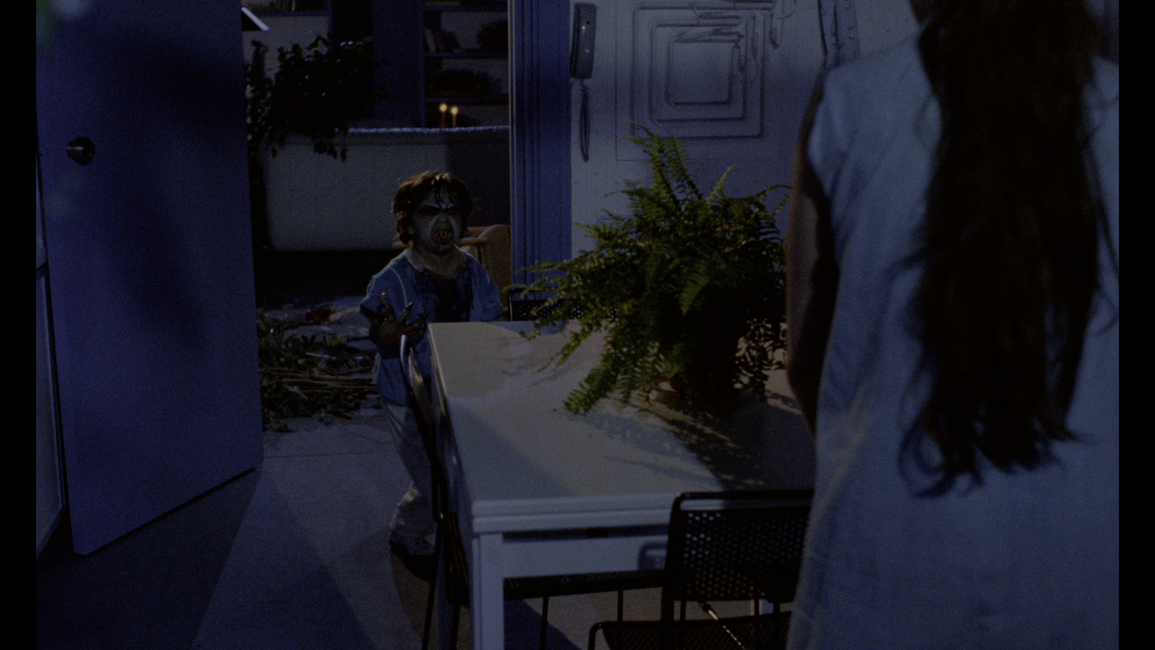 Demons 2 4K UHD screencap 3