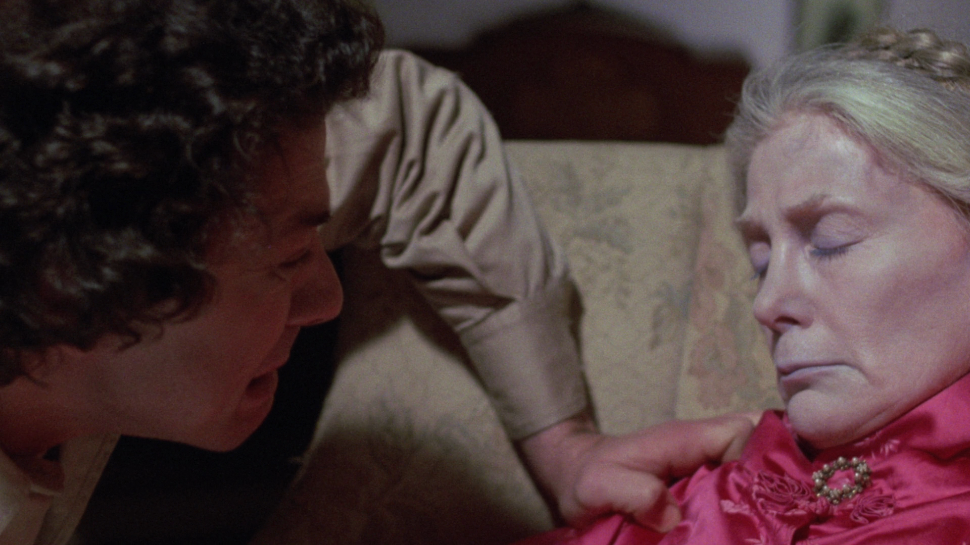 Don't Go in the House theatrical cut cap 4