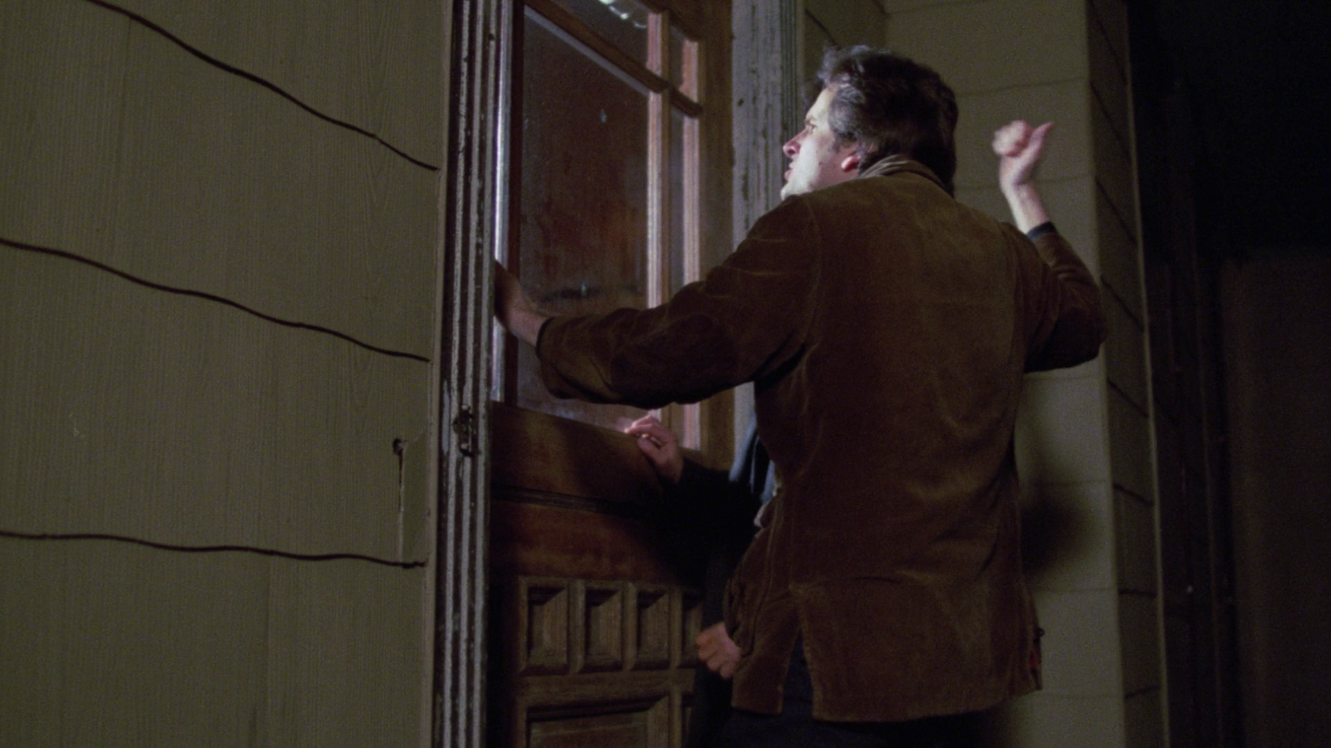 Don't Go in the House alternate TV cut cap 3