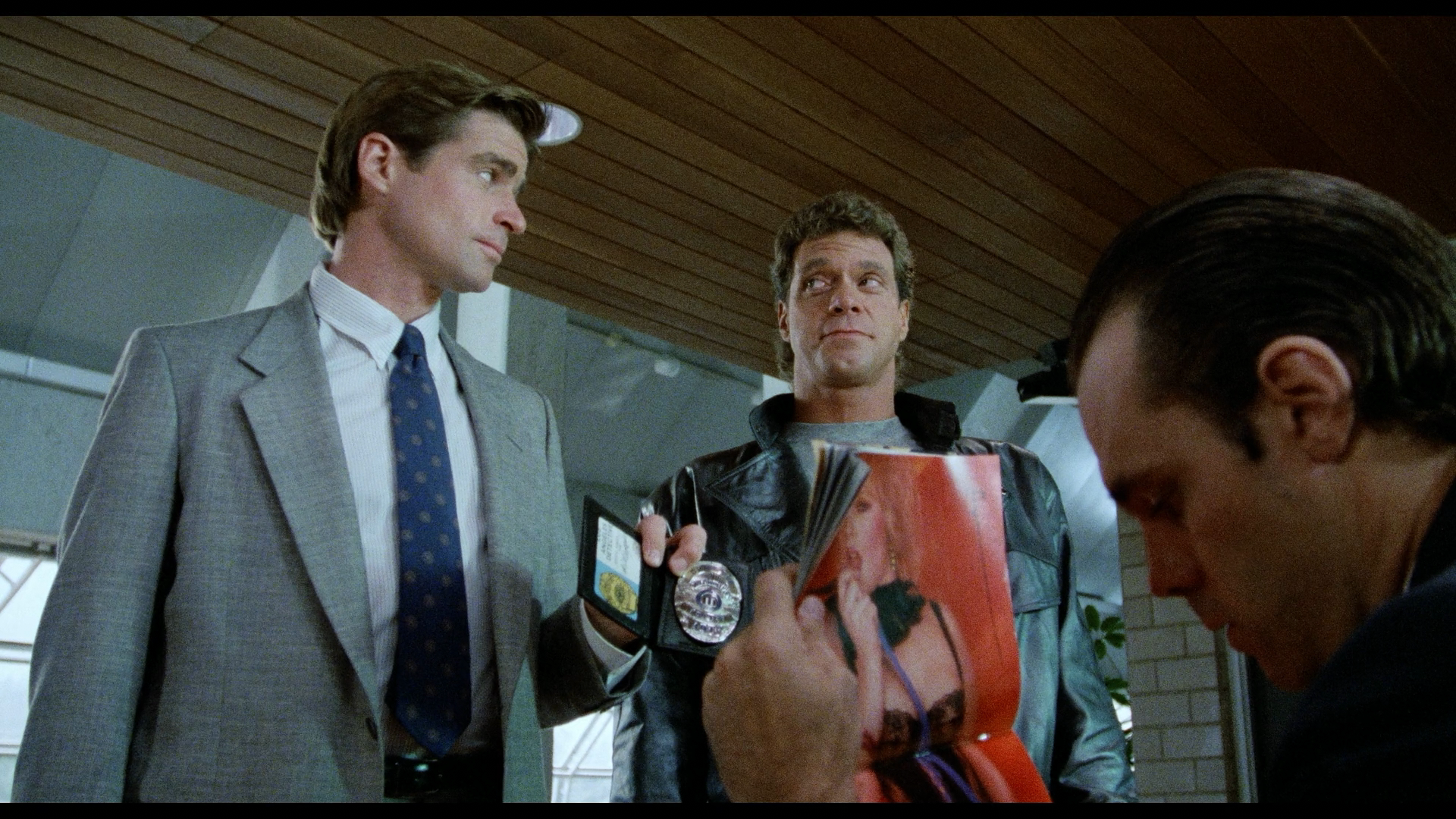 Dead Heat Blu-ray cap 2