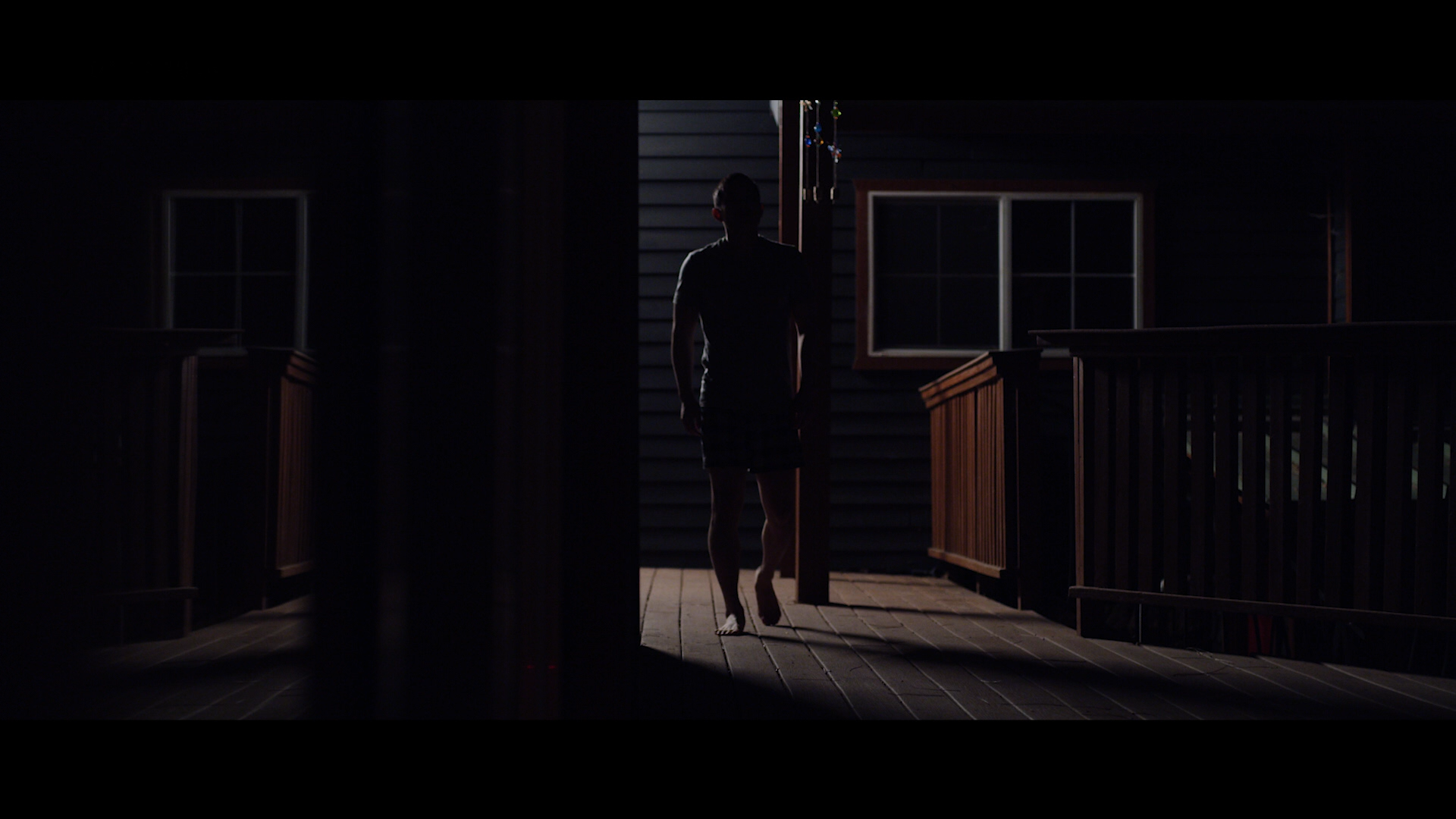 Superhost Blu-ray screencap 3