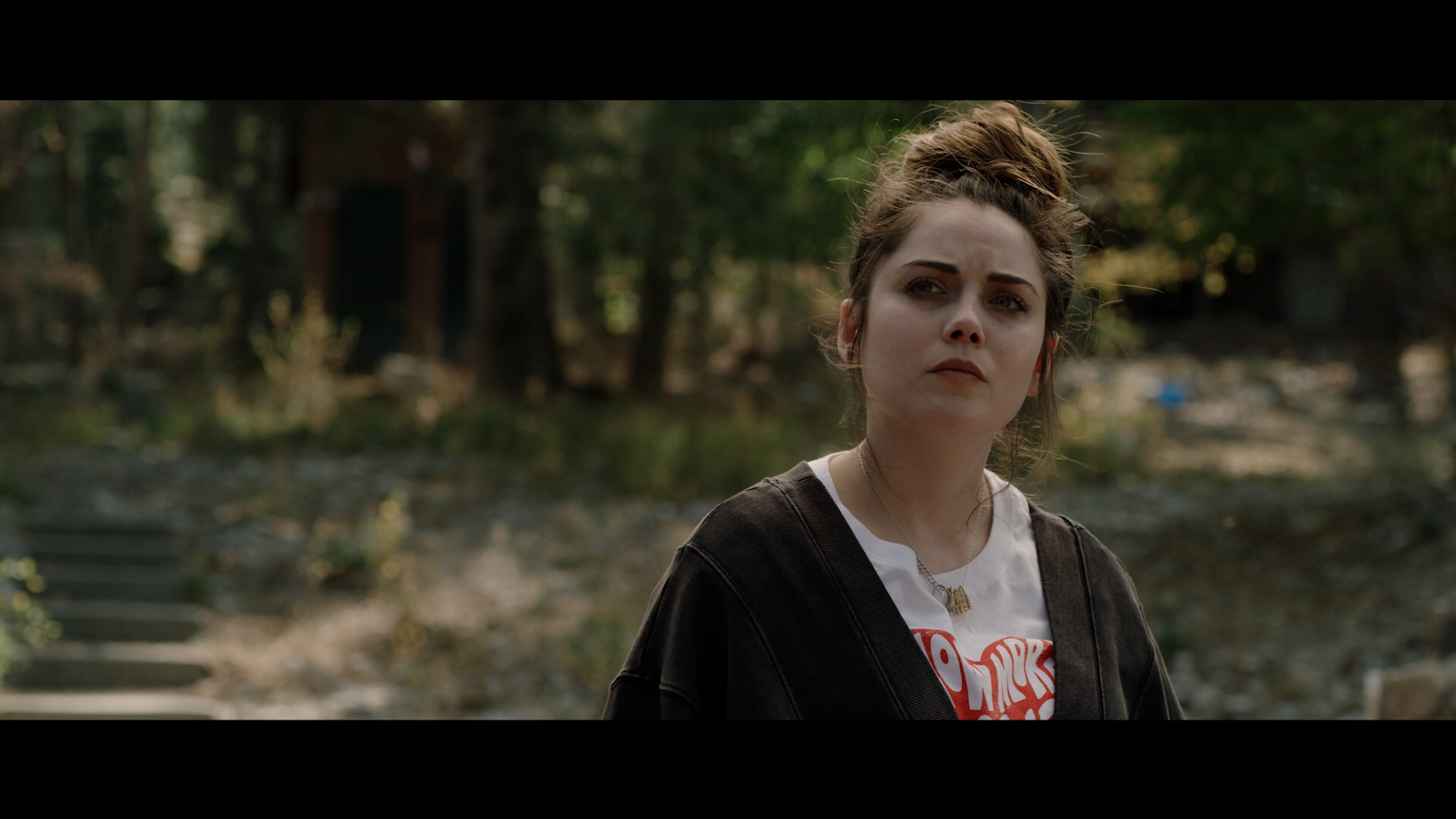 Superhost Blu-ray screencap 6