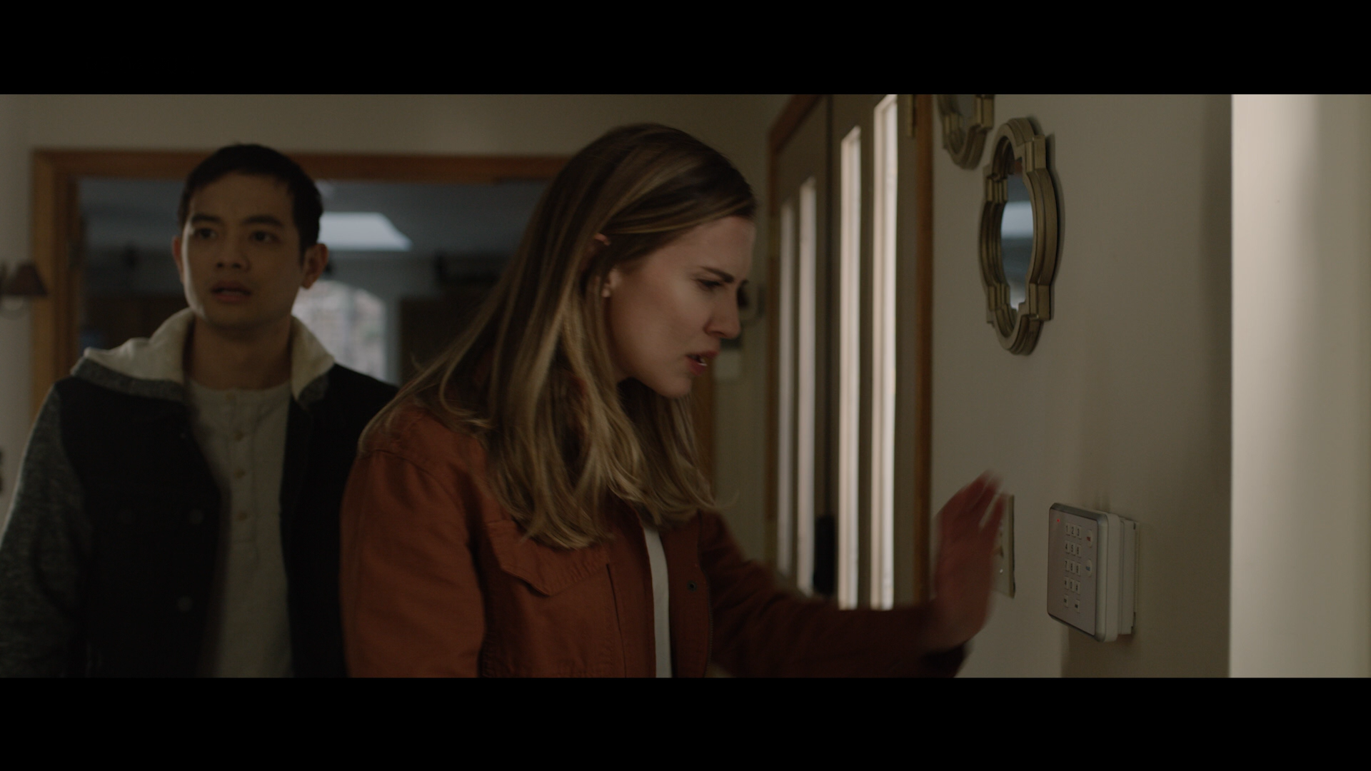 Superhost Blu-ray screencap 10