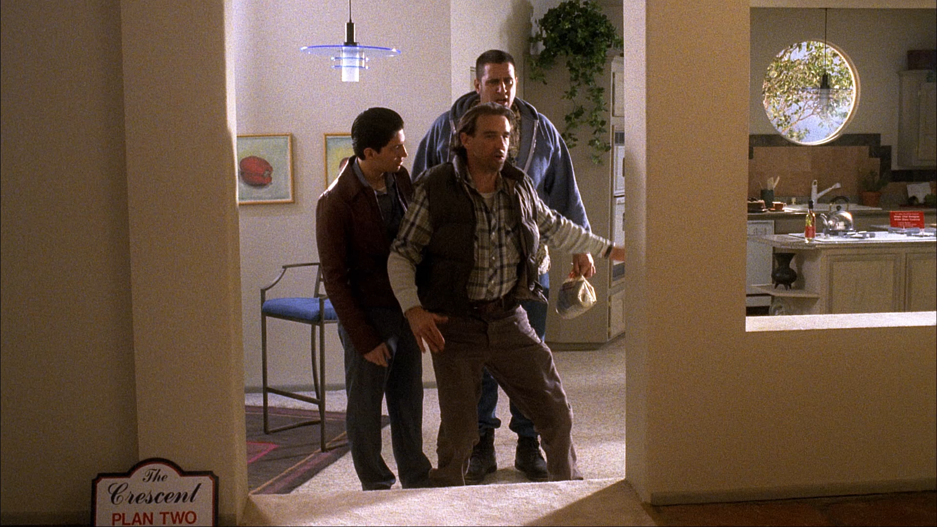 Remote Blu-ray screencap 6