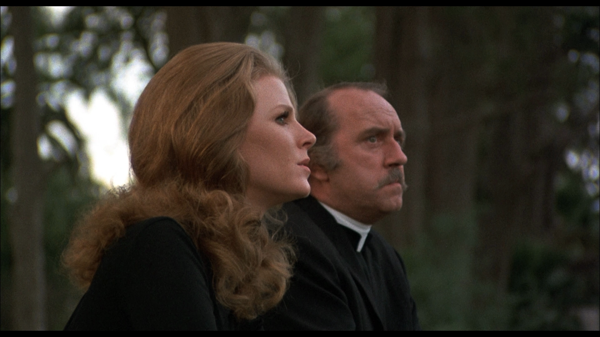 The Return of Count Yorga cap 2