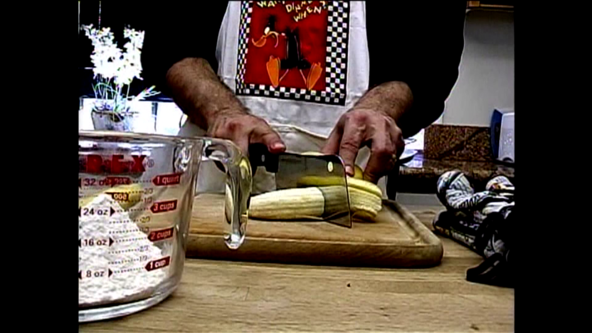 Cursed Becoming a Werewolf featurette