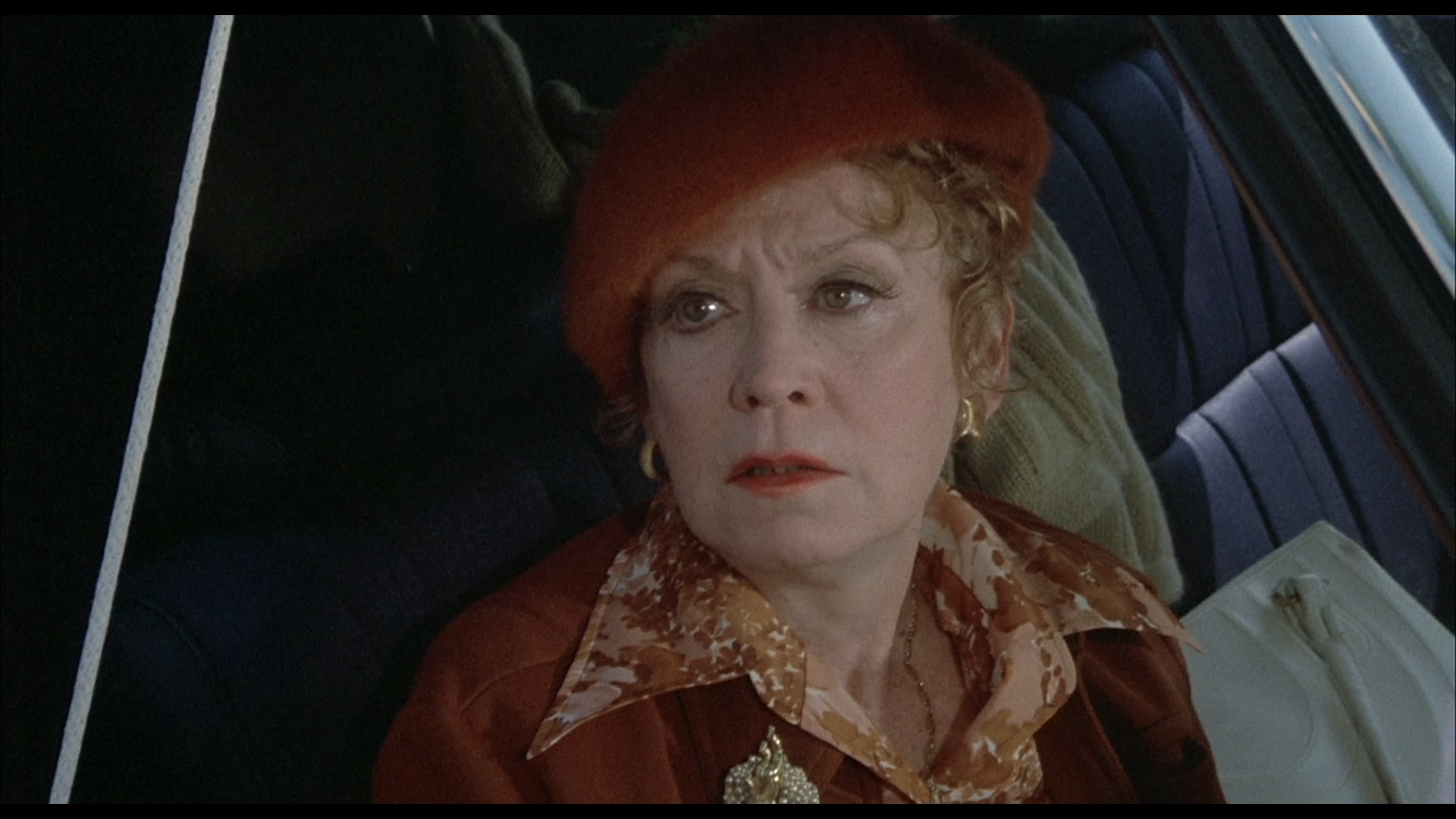 Fire Sale Blu-ray screencap 3