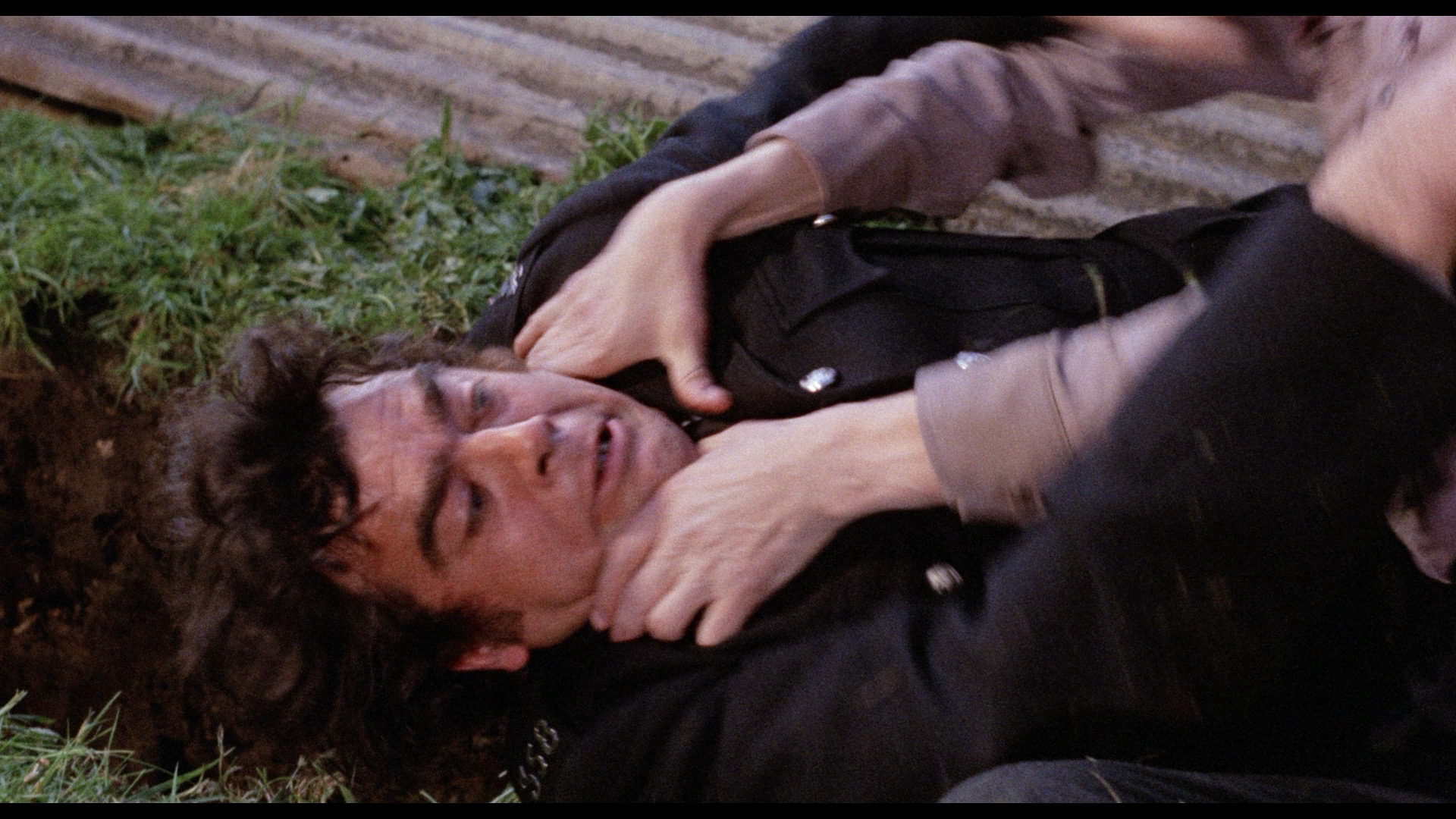 The Living Dead at Manchester Morgue cap 8