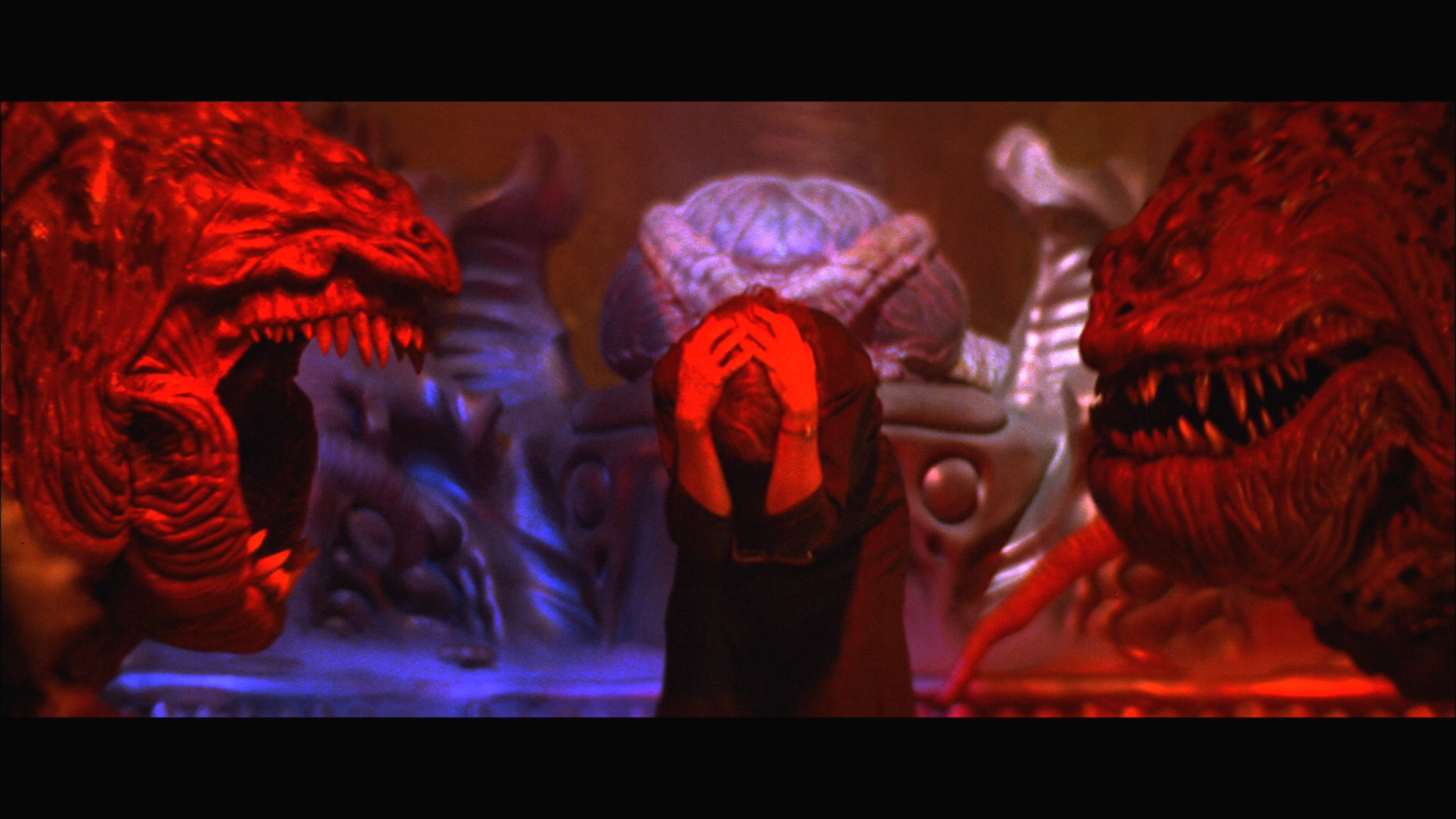 Invaders from Mars cap 11