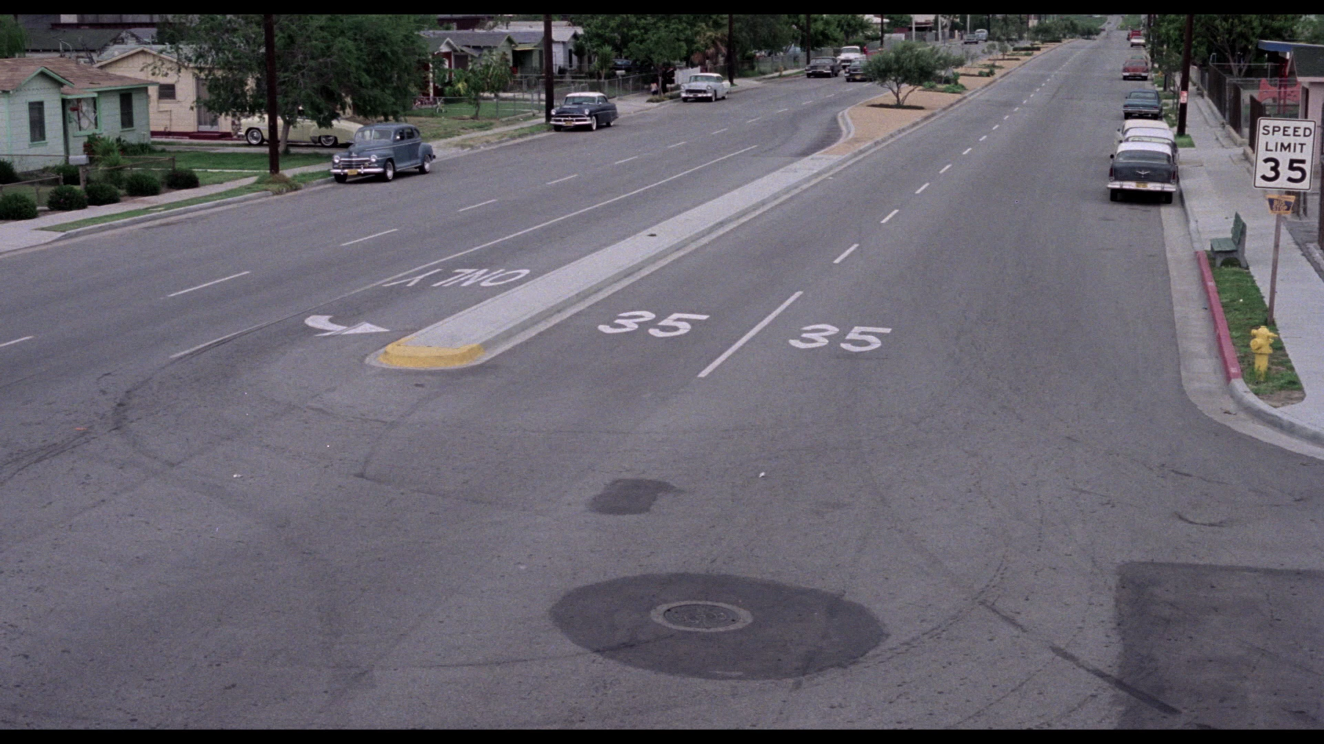 Crazy Mama Blu-ray screencap 3