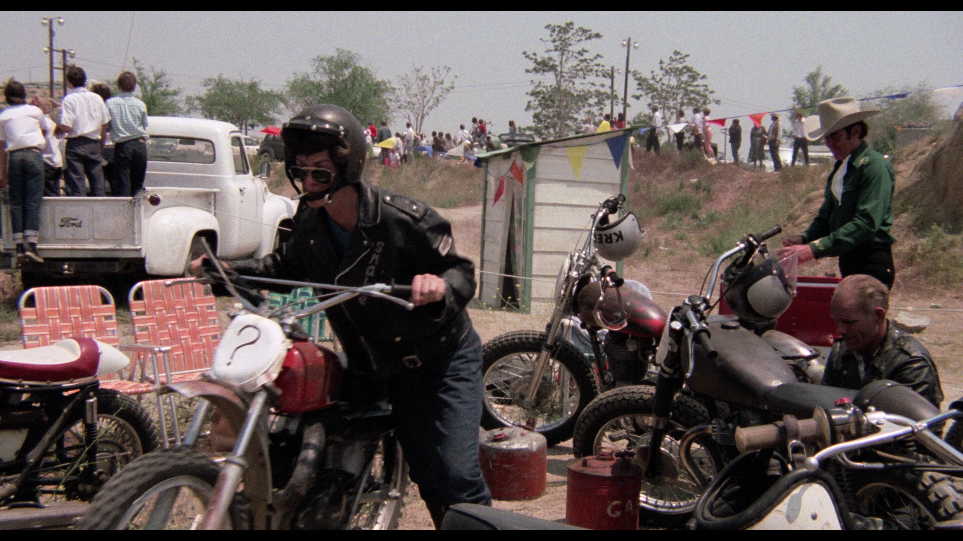 Crazy Mama Blu-ray screencap 10