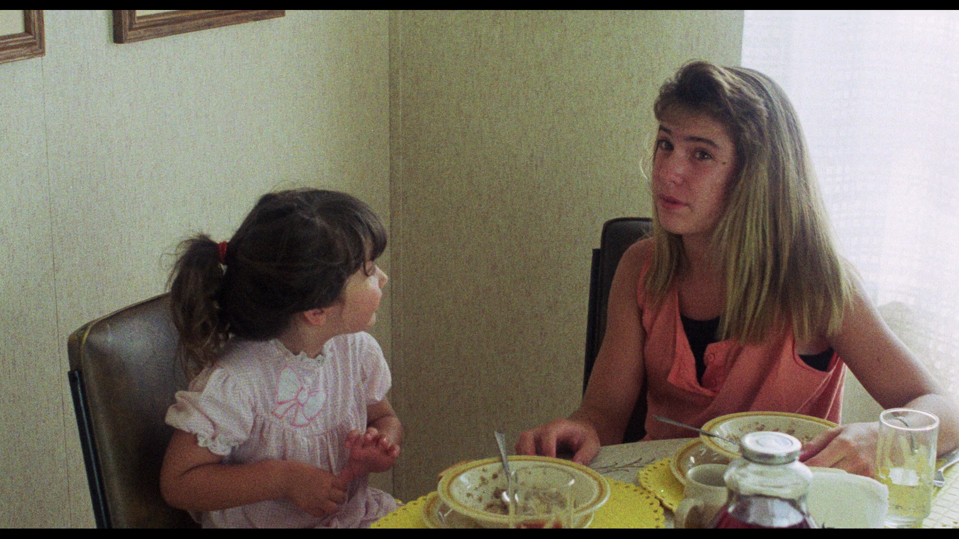 Monday Morning Blu-ray screencap 2