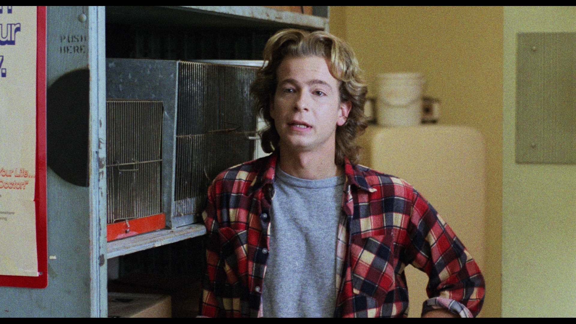 Monday Morning Blu-ray screencap 11