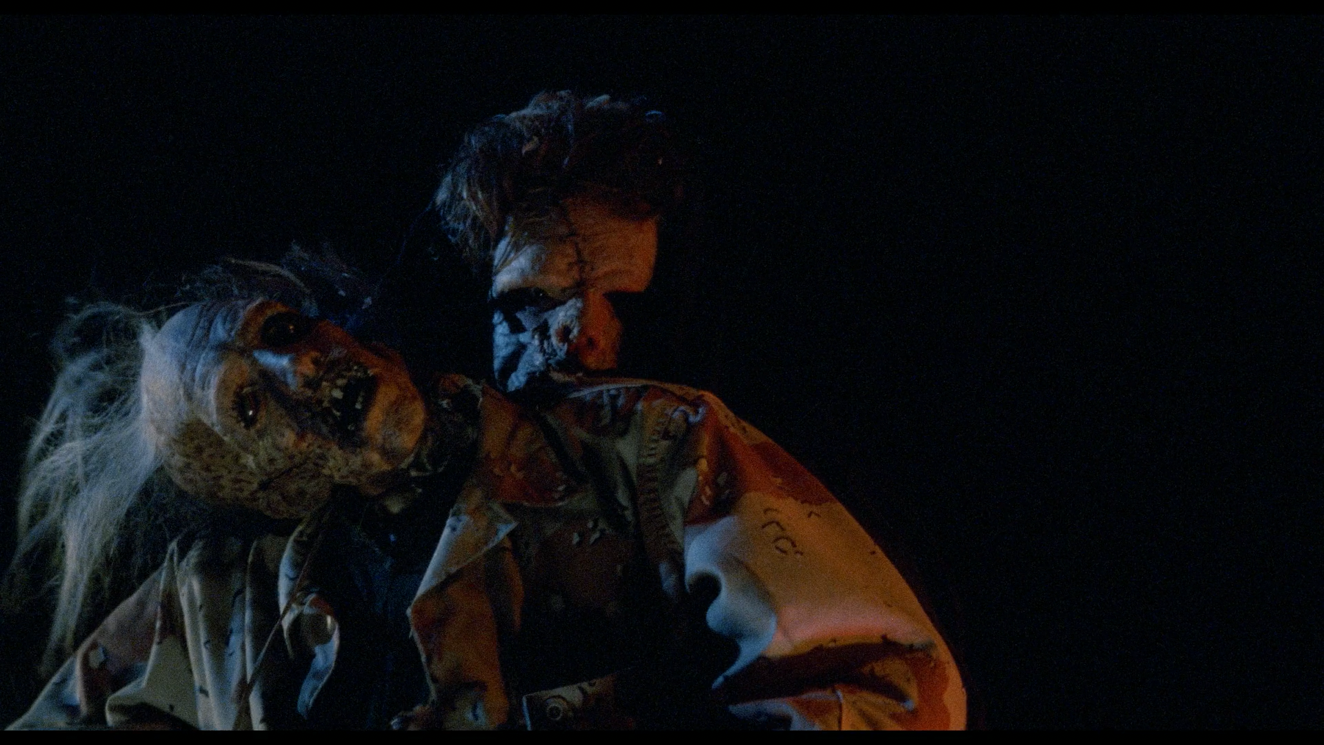 The Texas Chainsaw Massacre 2 Blu-ray cap 3