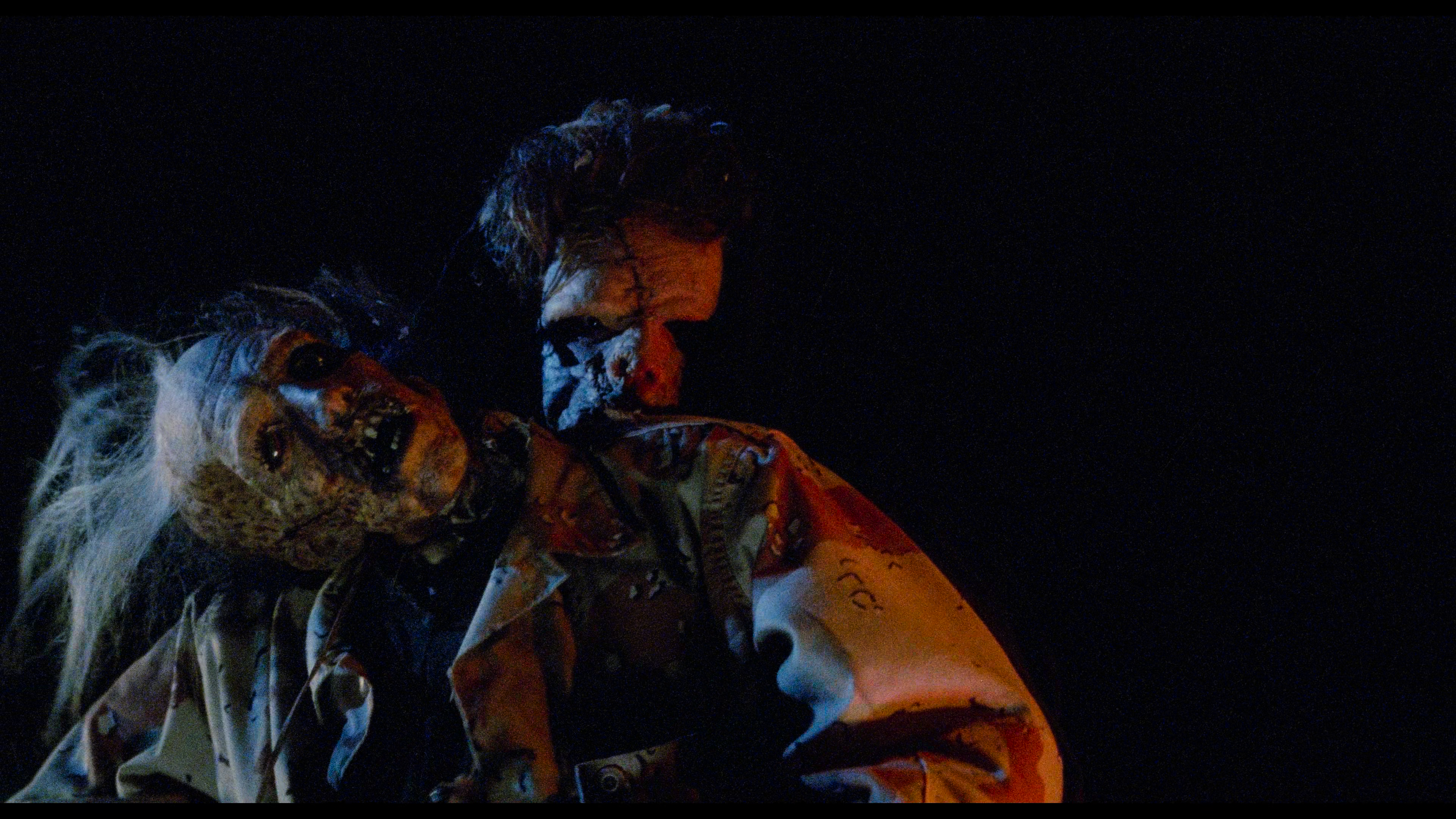 The Texas Chainsaw Massacre 2 4K cap 3