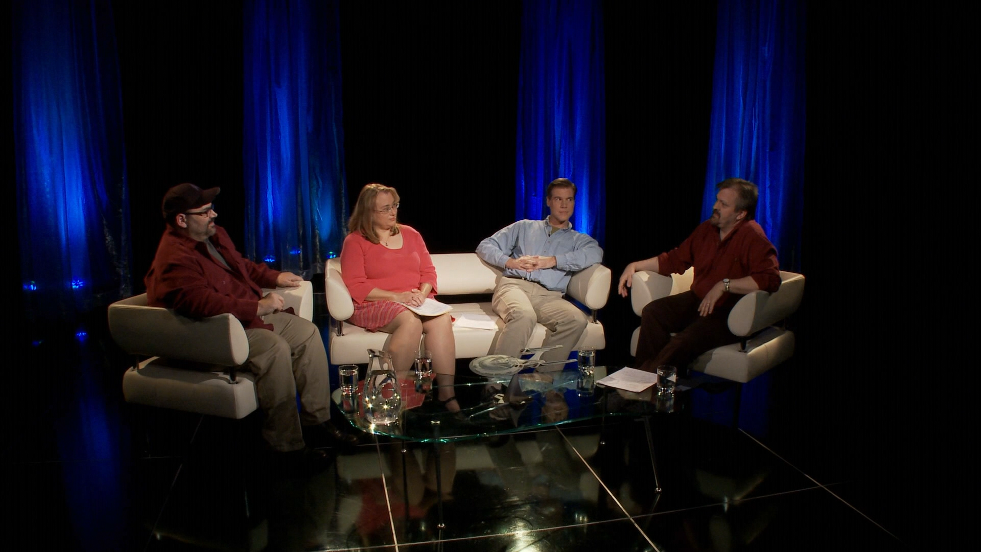 Trek Roundtable: Insurrection