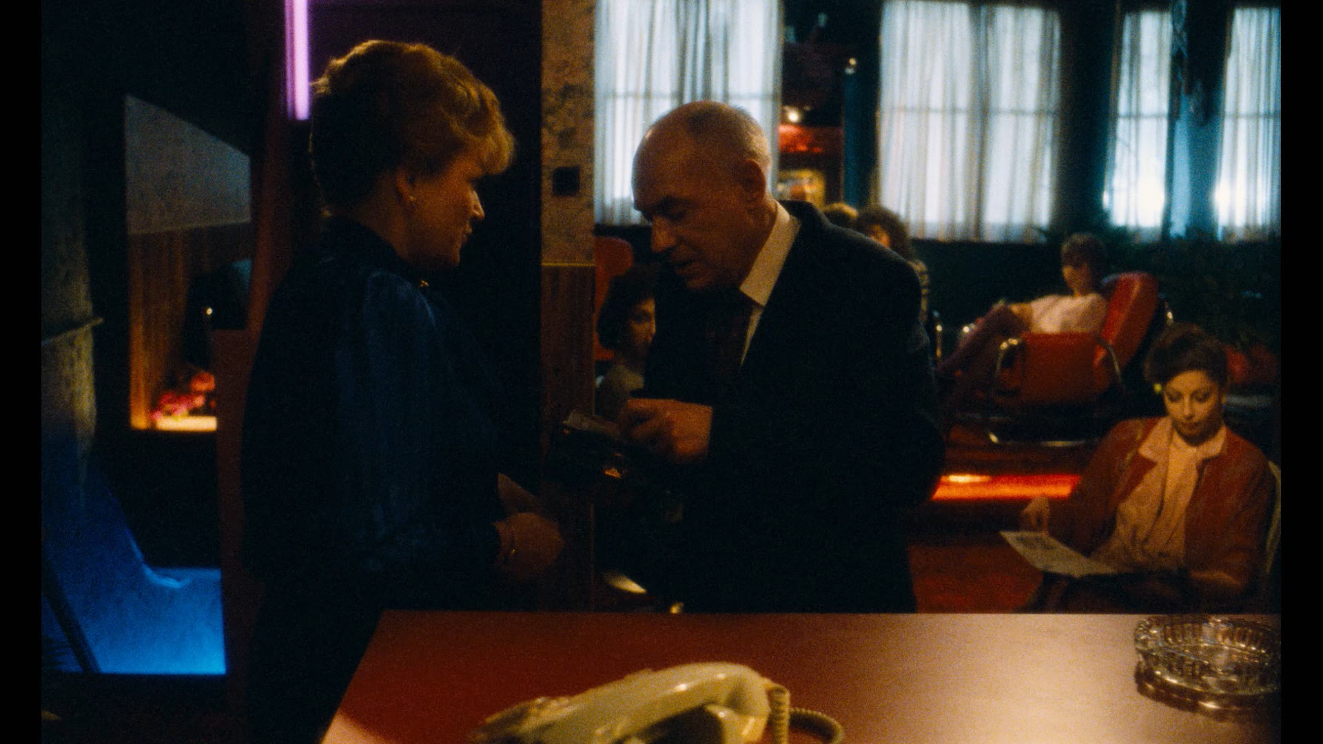 Broken Mirrors cap 3