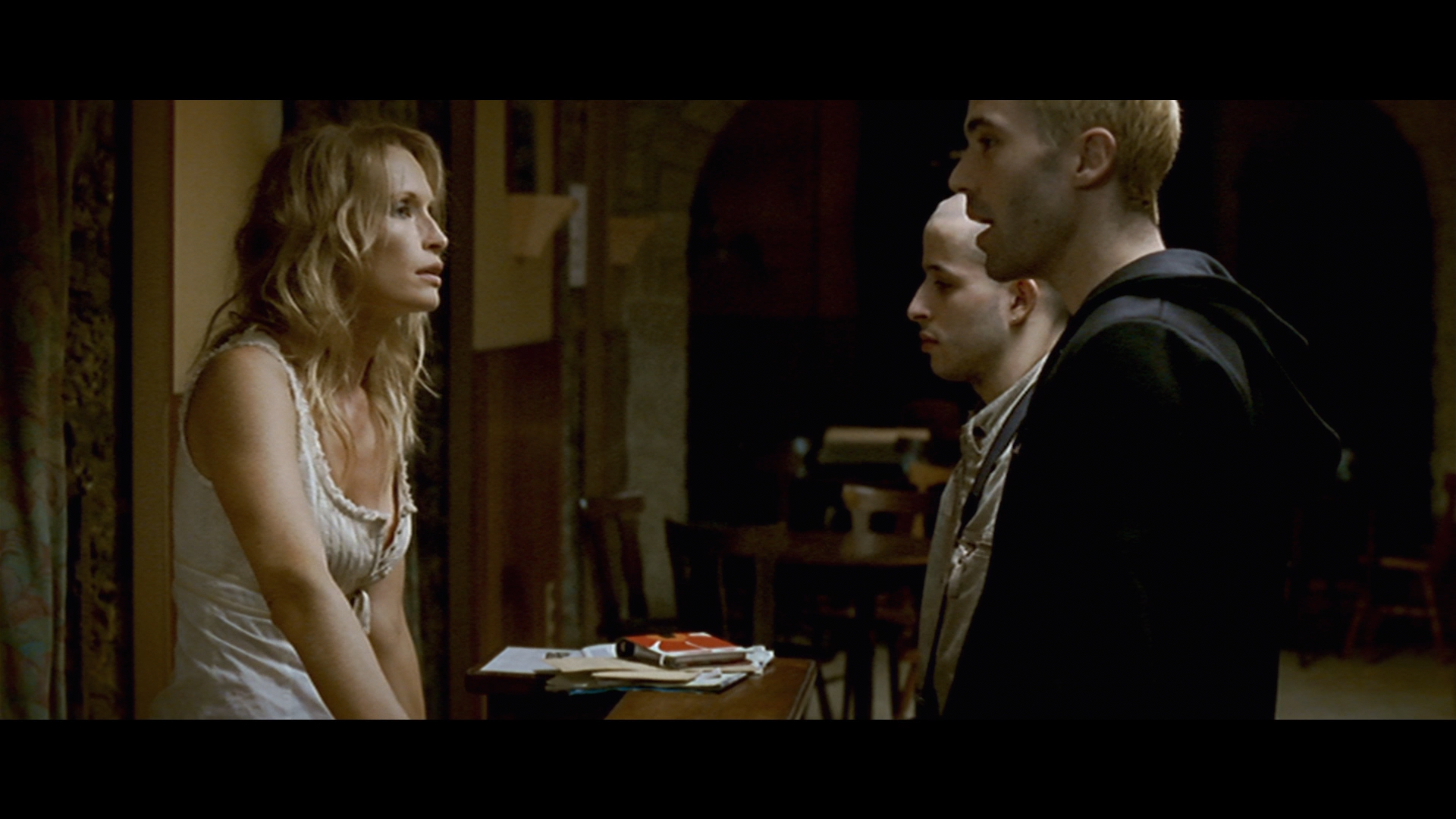 Frontiers Blu-ray screencap 3