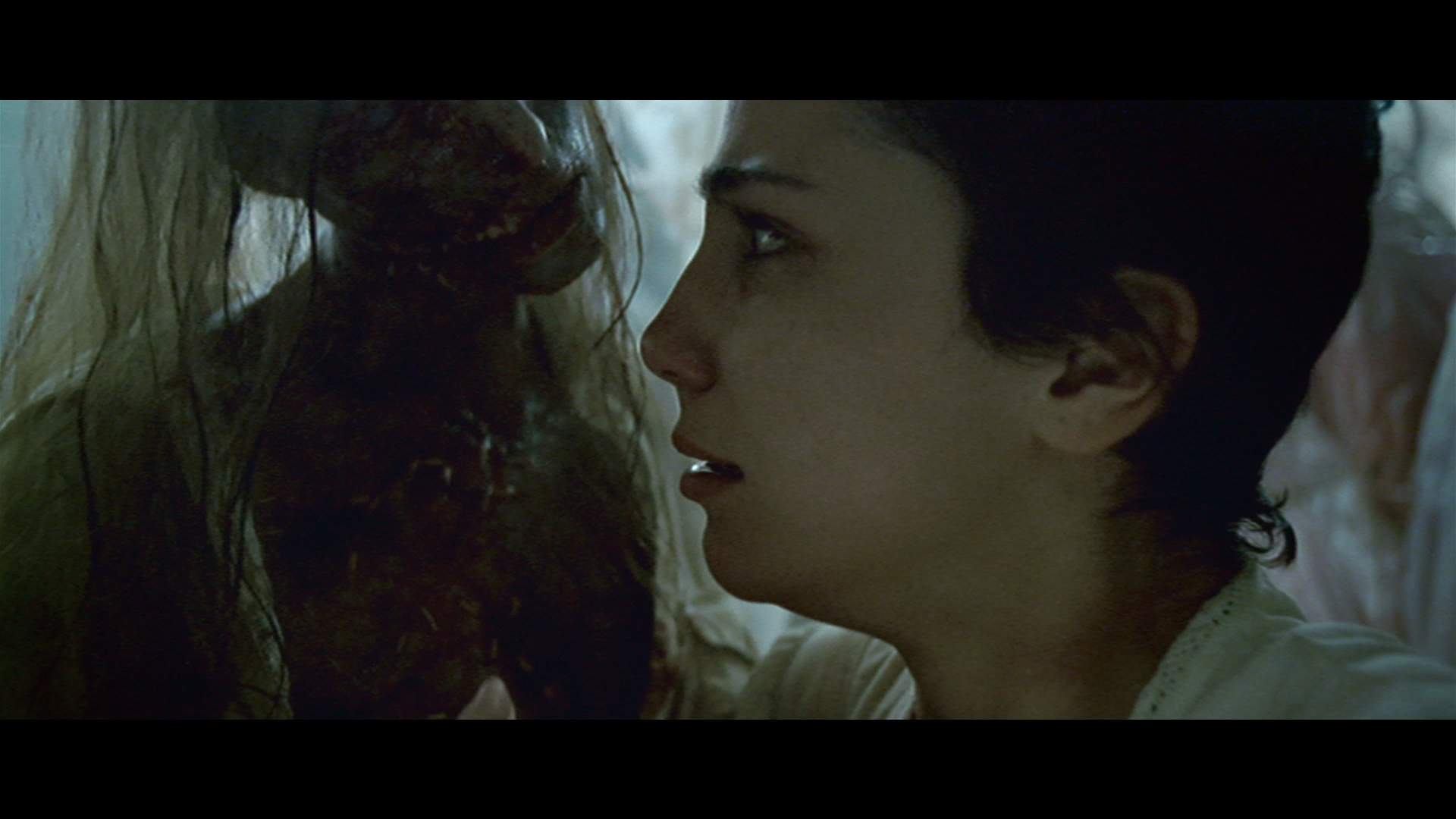 Frontiers Blu-ray screencap 12