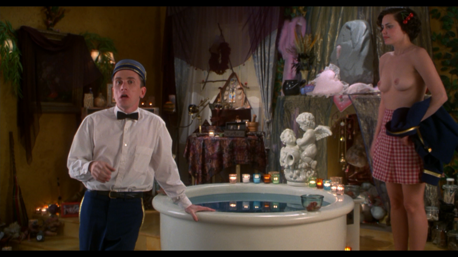 Four Rooms Blu-ray screencap 3