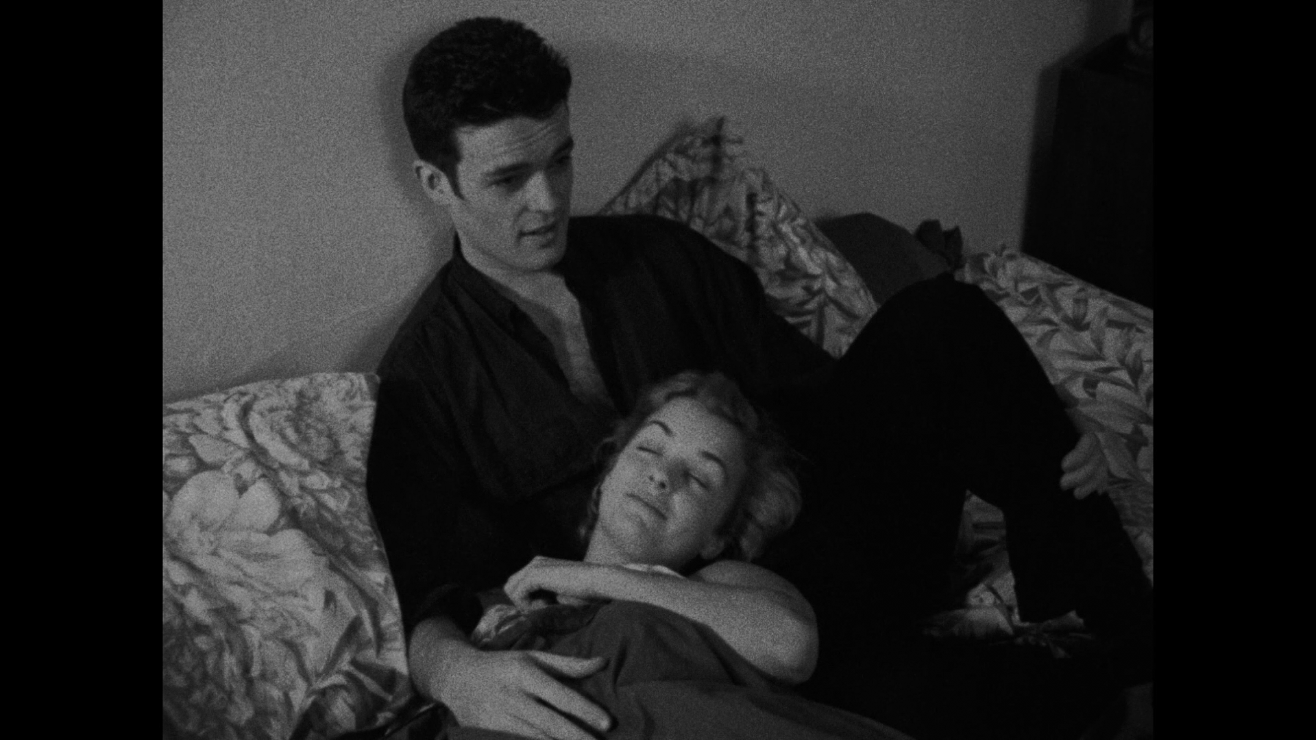 Following Blu-ray screencap 8