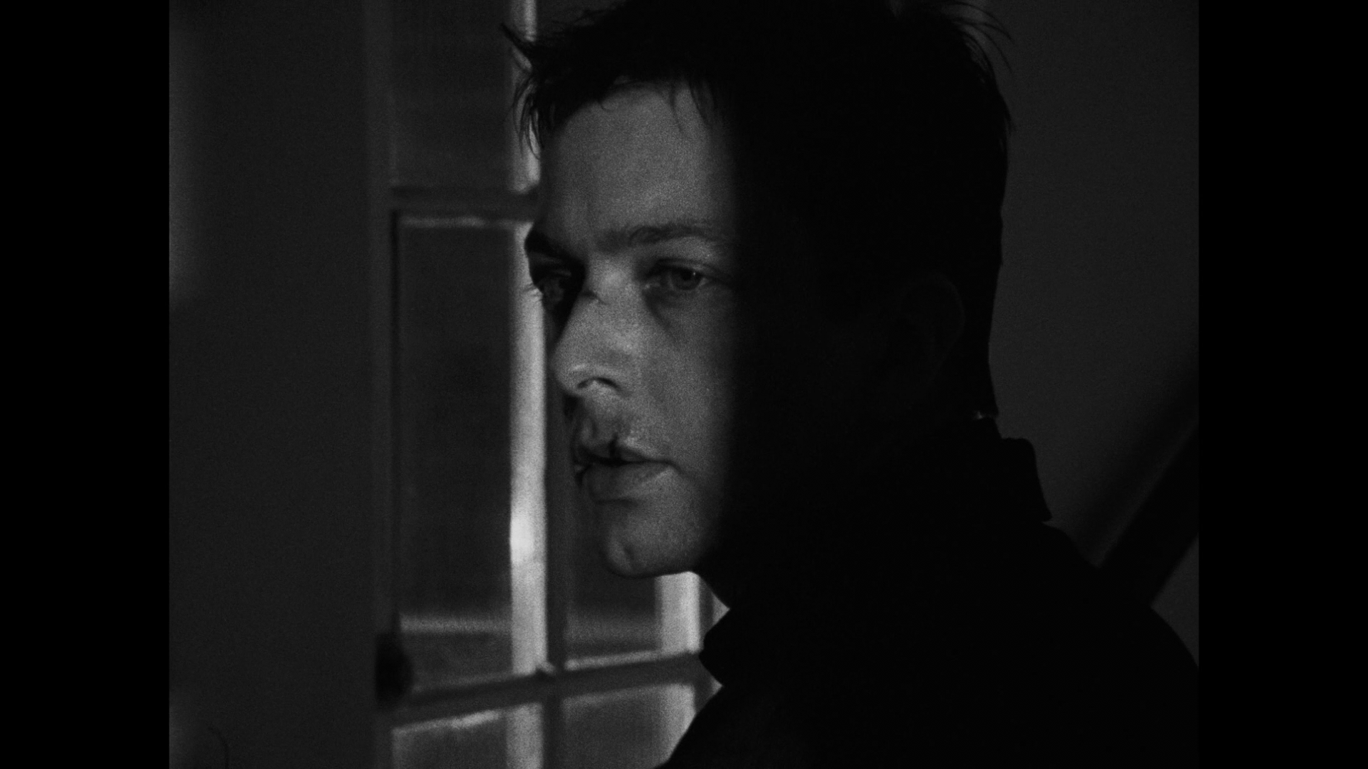 Following Blu-ray screencap 11