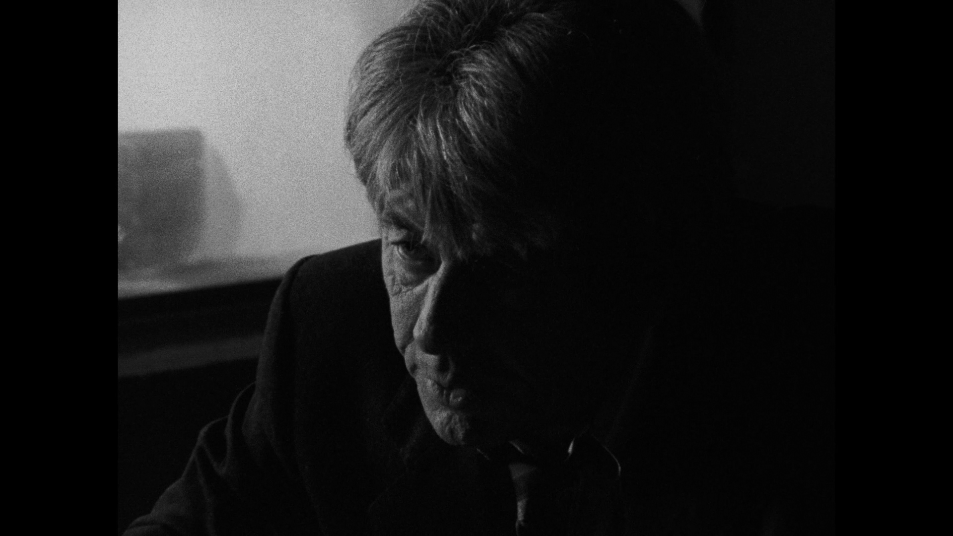 Following Blu-ray screencap 12