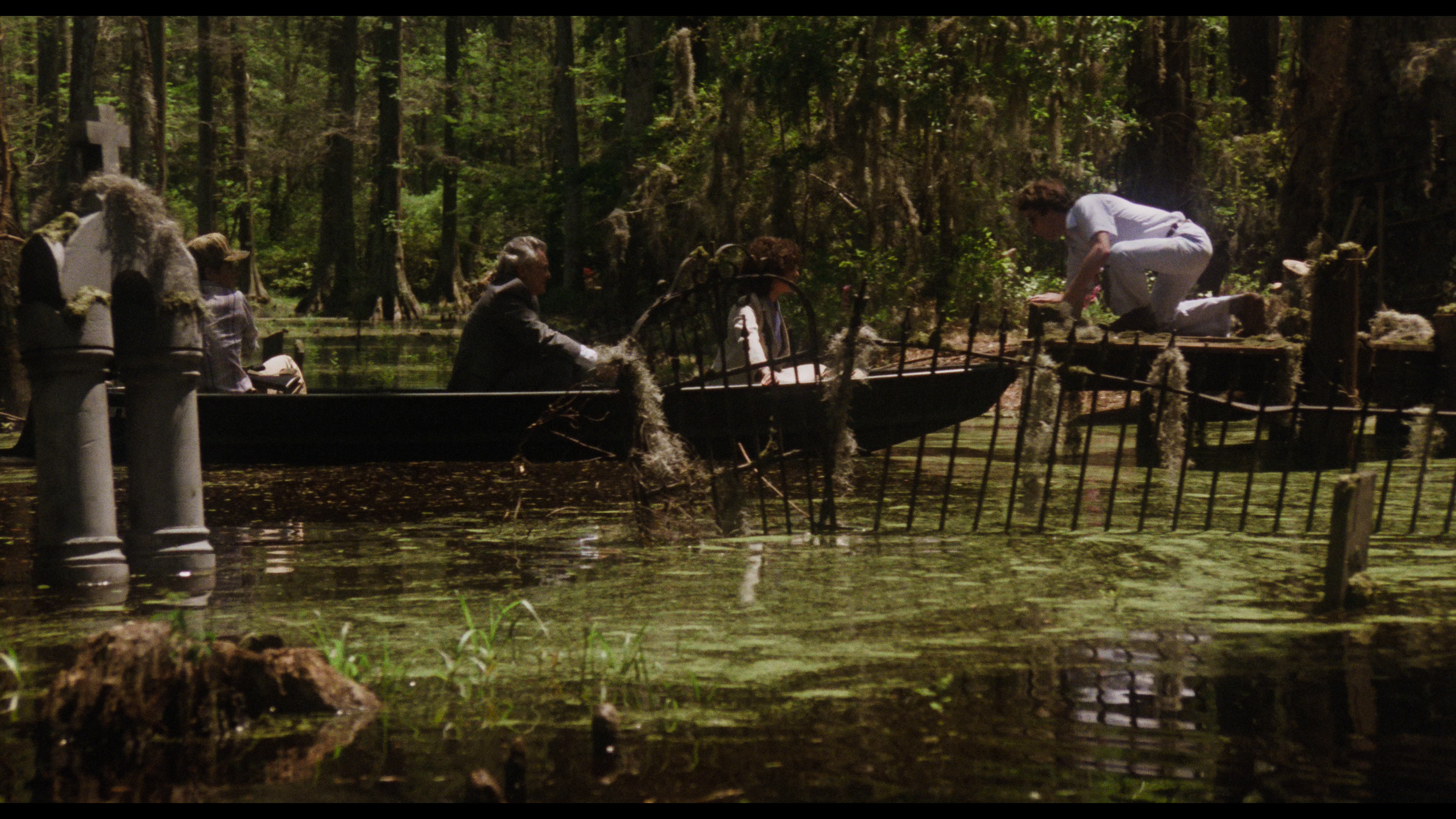 Swamp Thing theatrical cut 4K cap 2