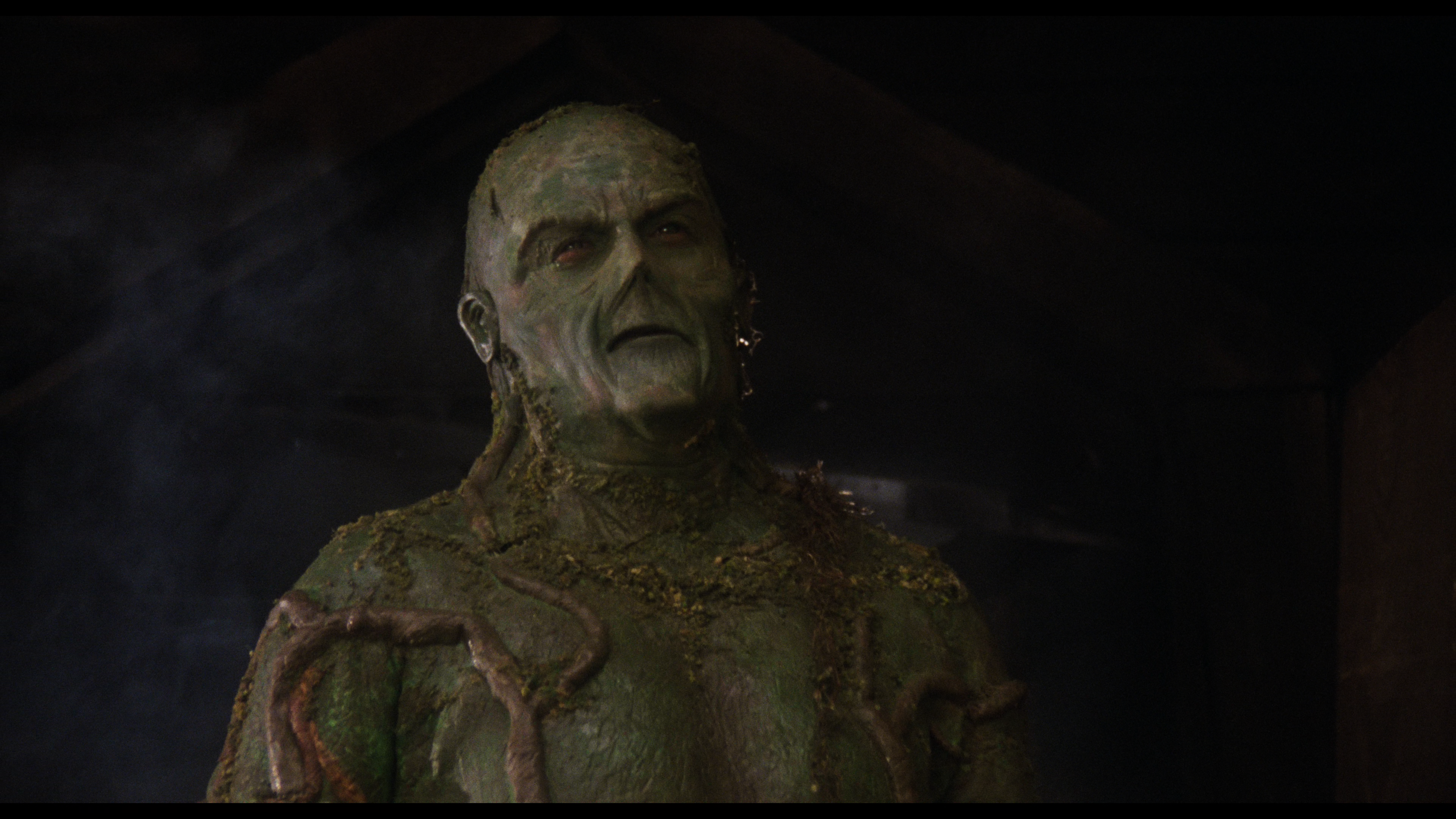 Swamp Thing unrated cut 4K cap 3