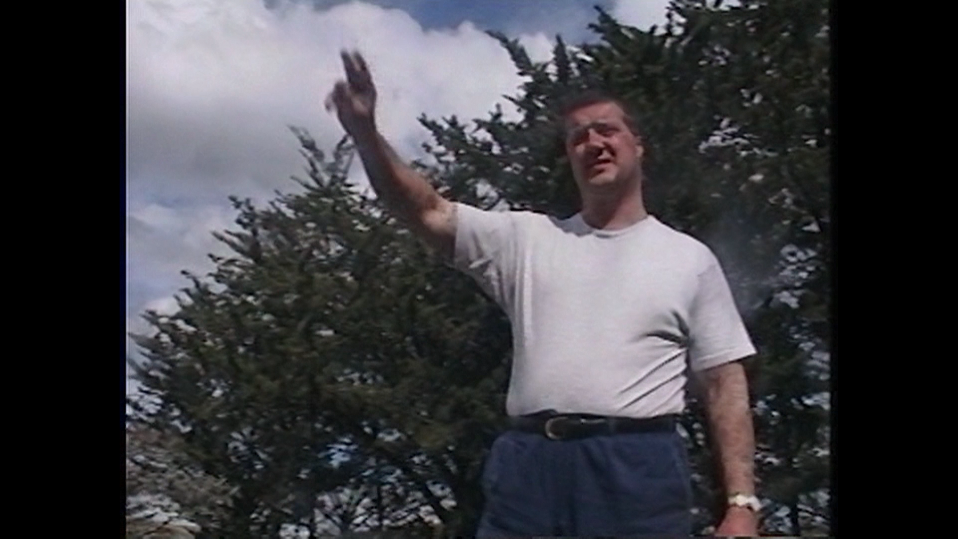 Deleted Scenes with optional Director's commentary