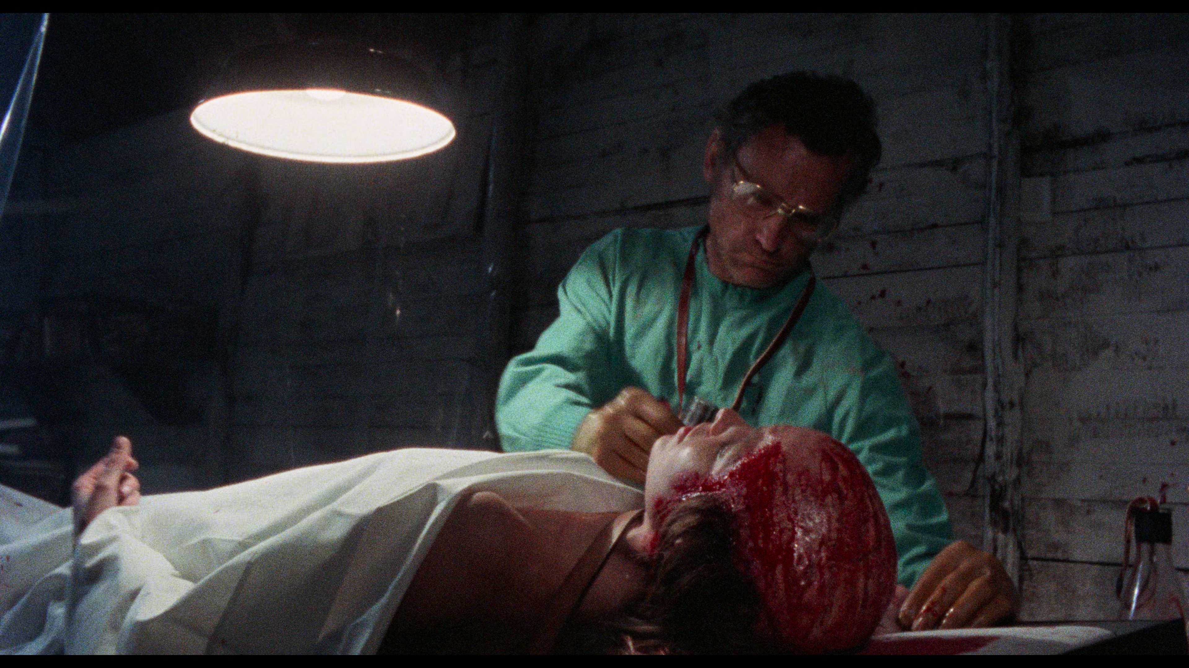 Zombi Holocaust 4K cap 5