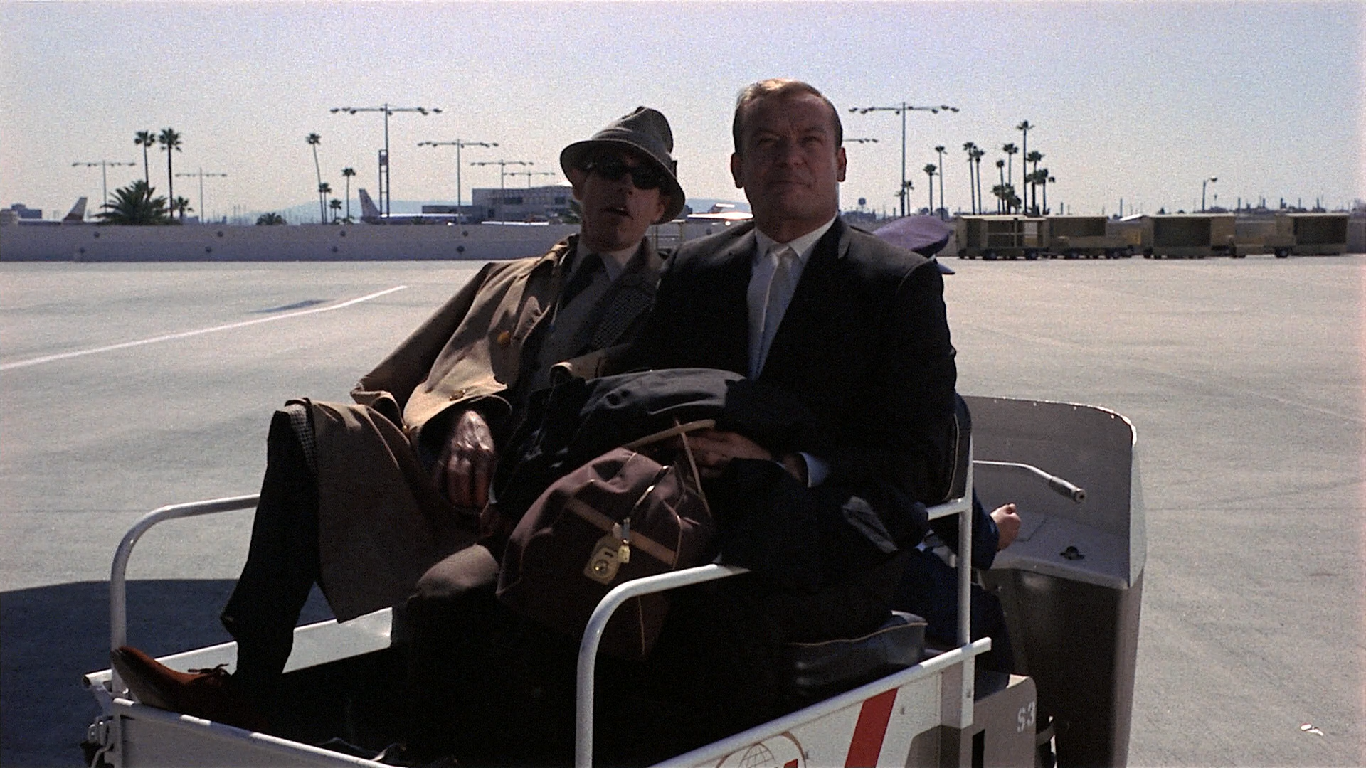 Dead Heat On a Merry-Go-Round cap 9