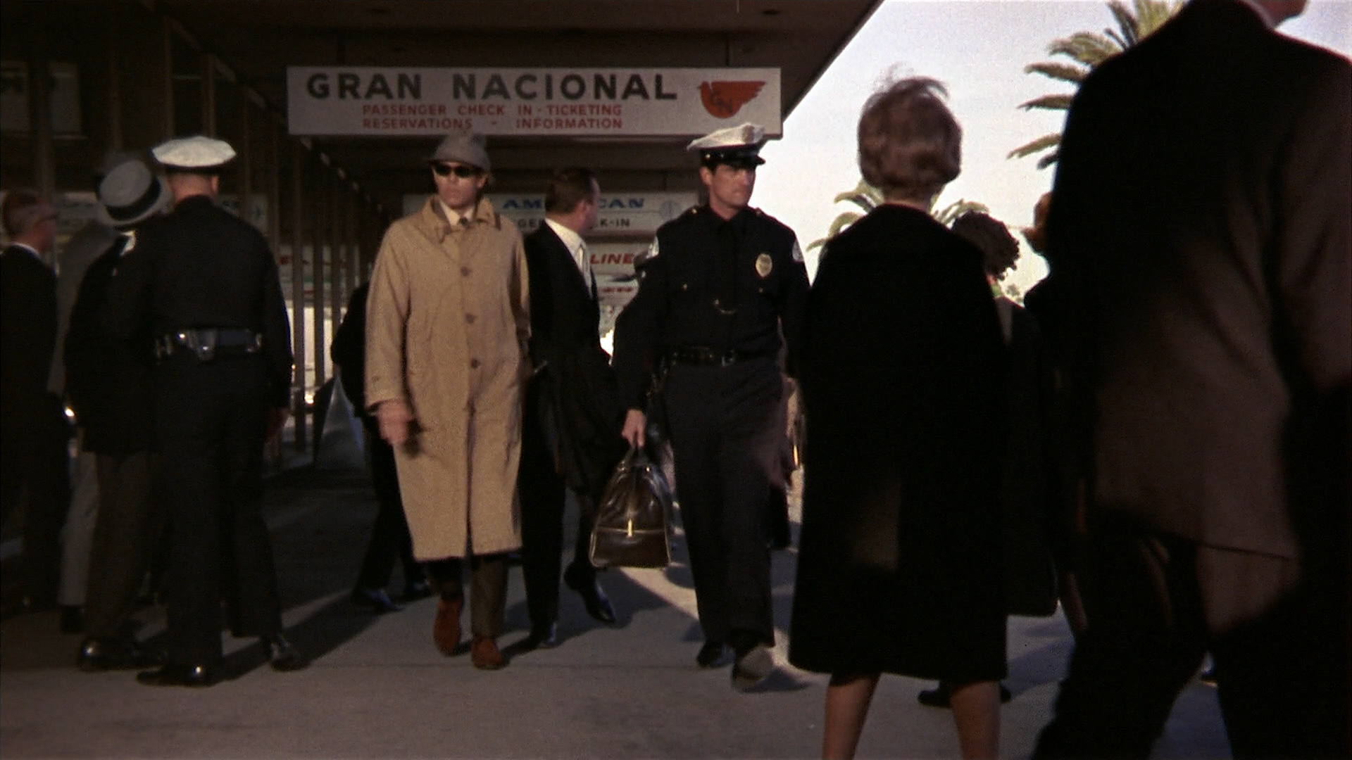 Dead Heat On a Merry-Go-Round cap 11