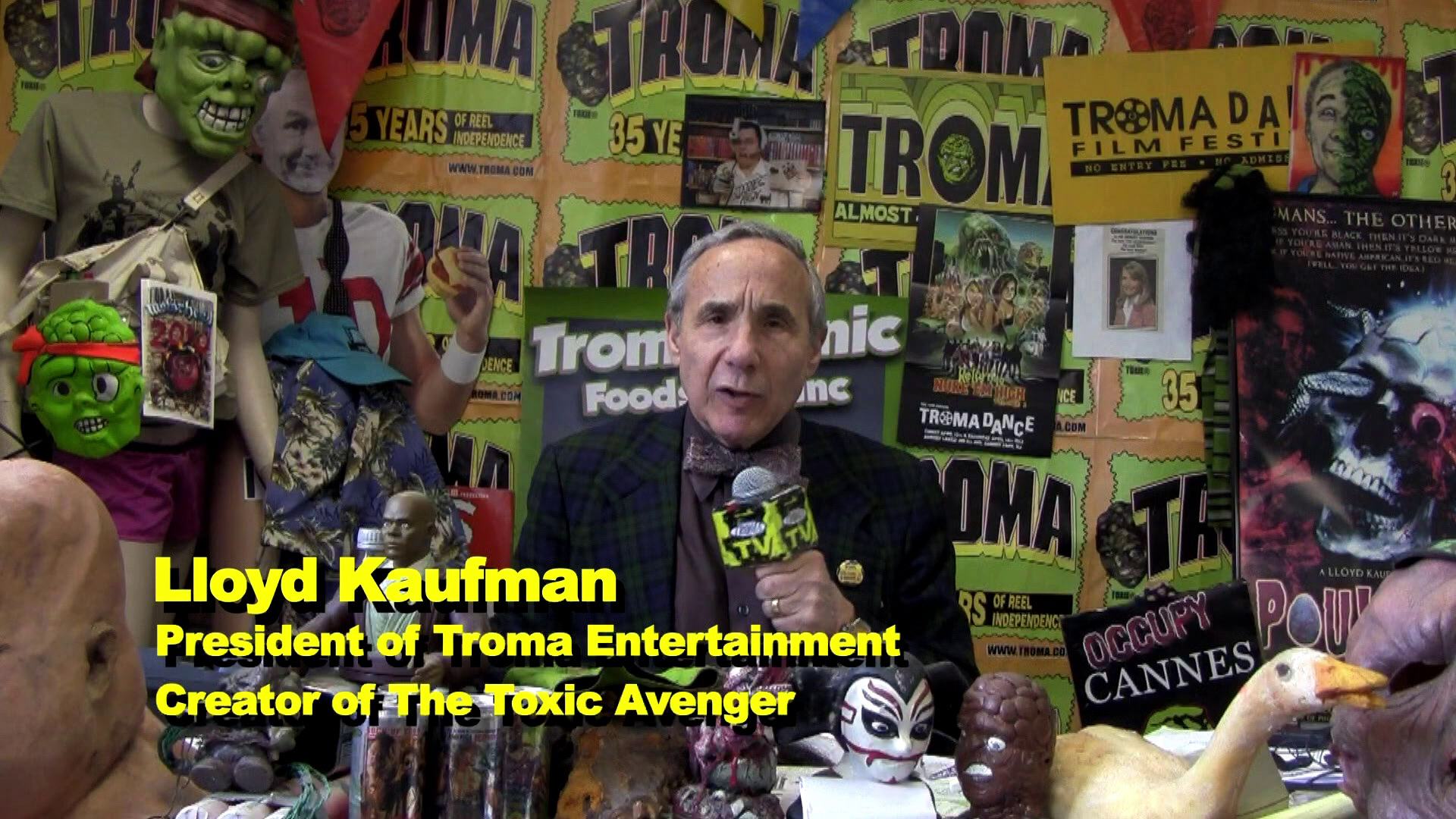 Blood Sucking Freaks 4K archival Lloyd Kaufman intro