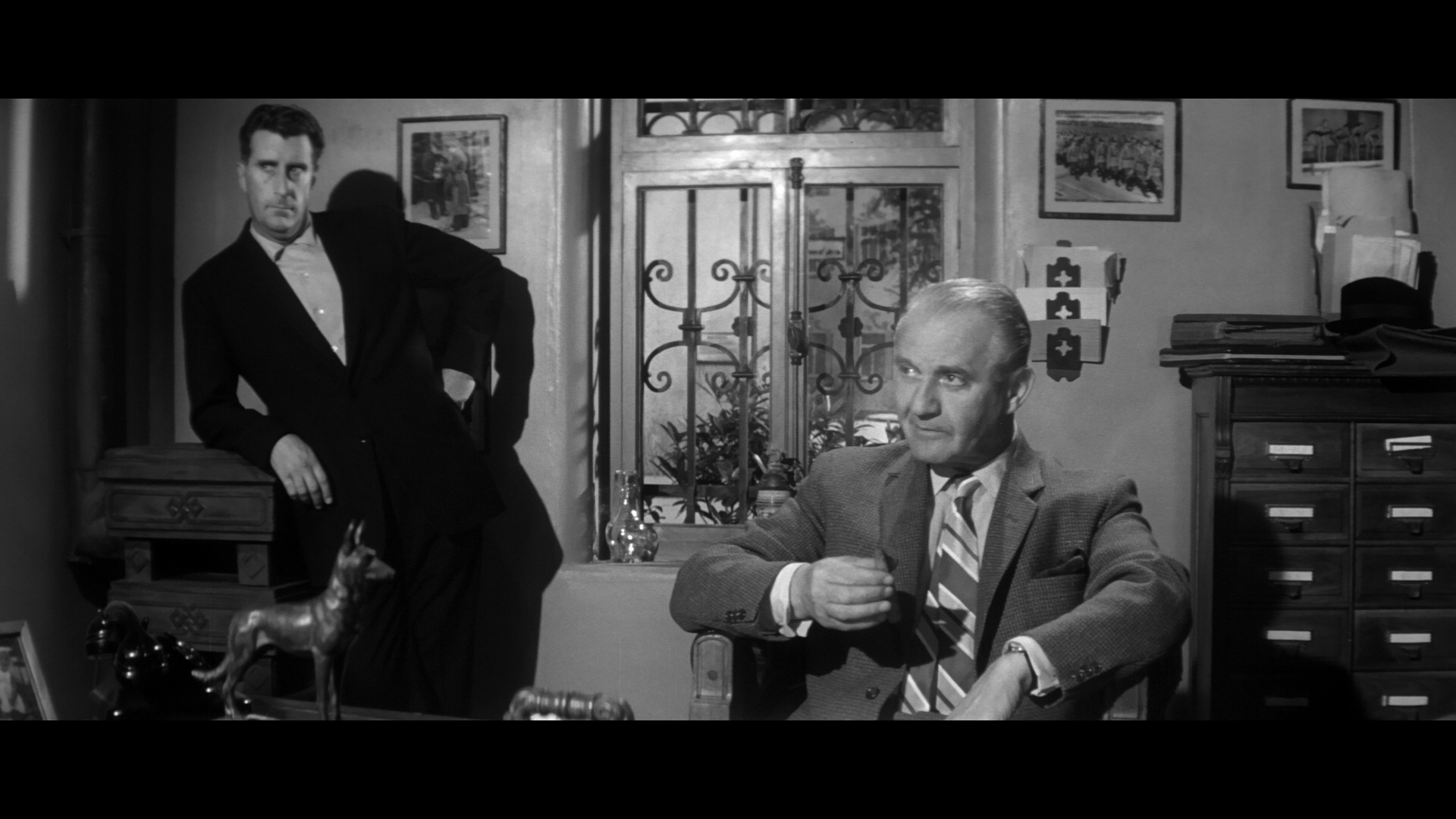 The Man Who Finally Died cap 4