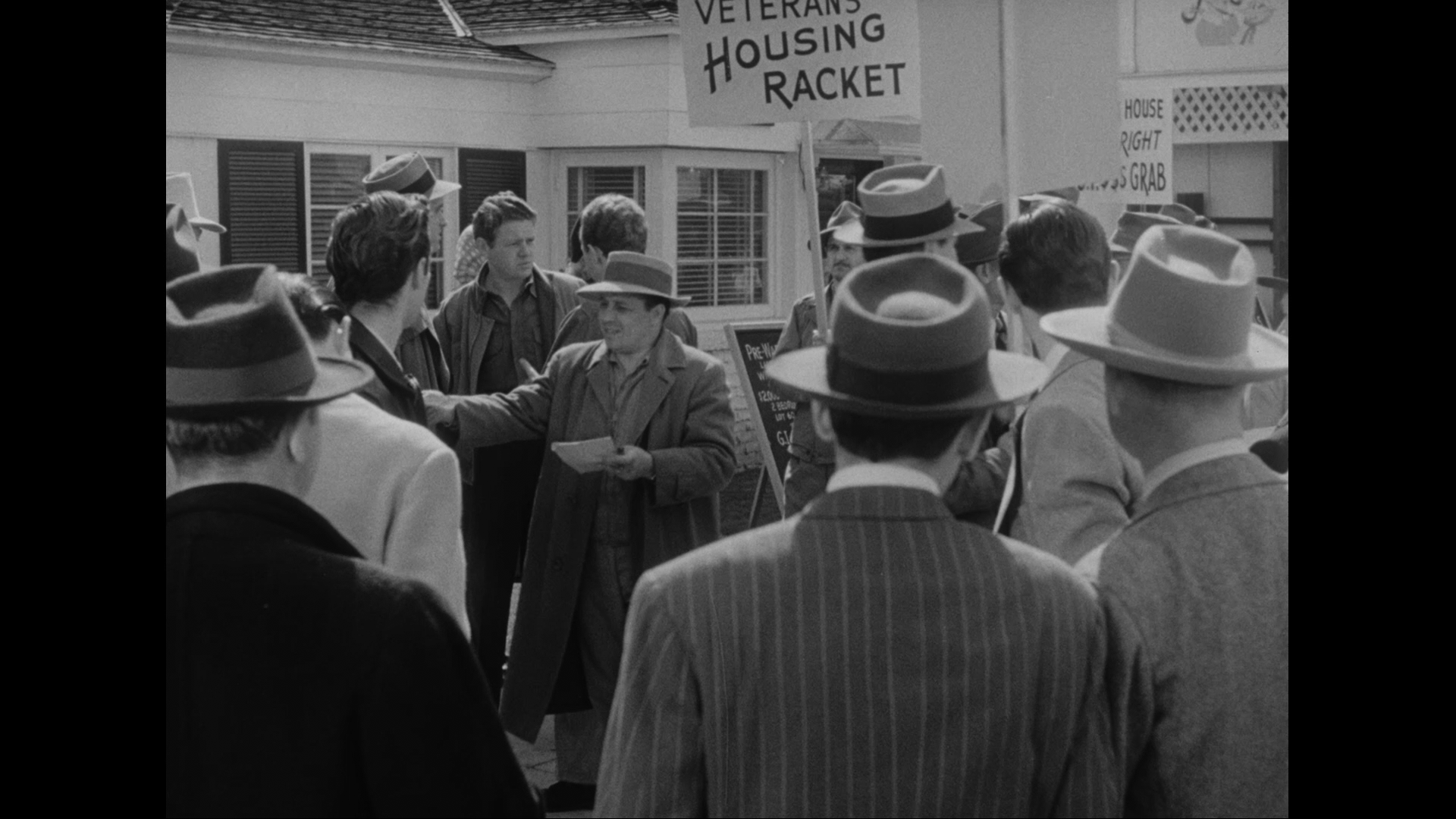 The Red Menace cap 3