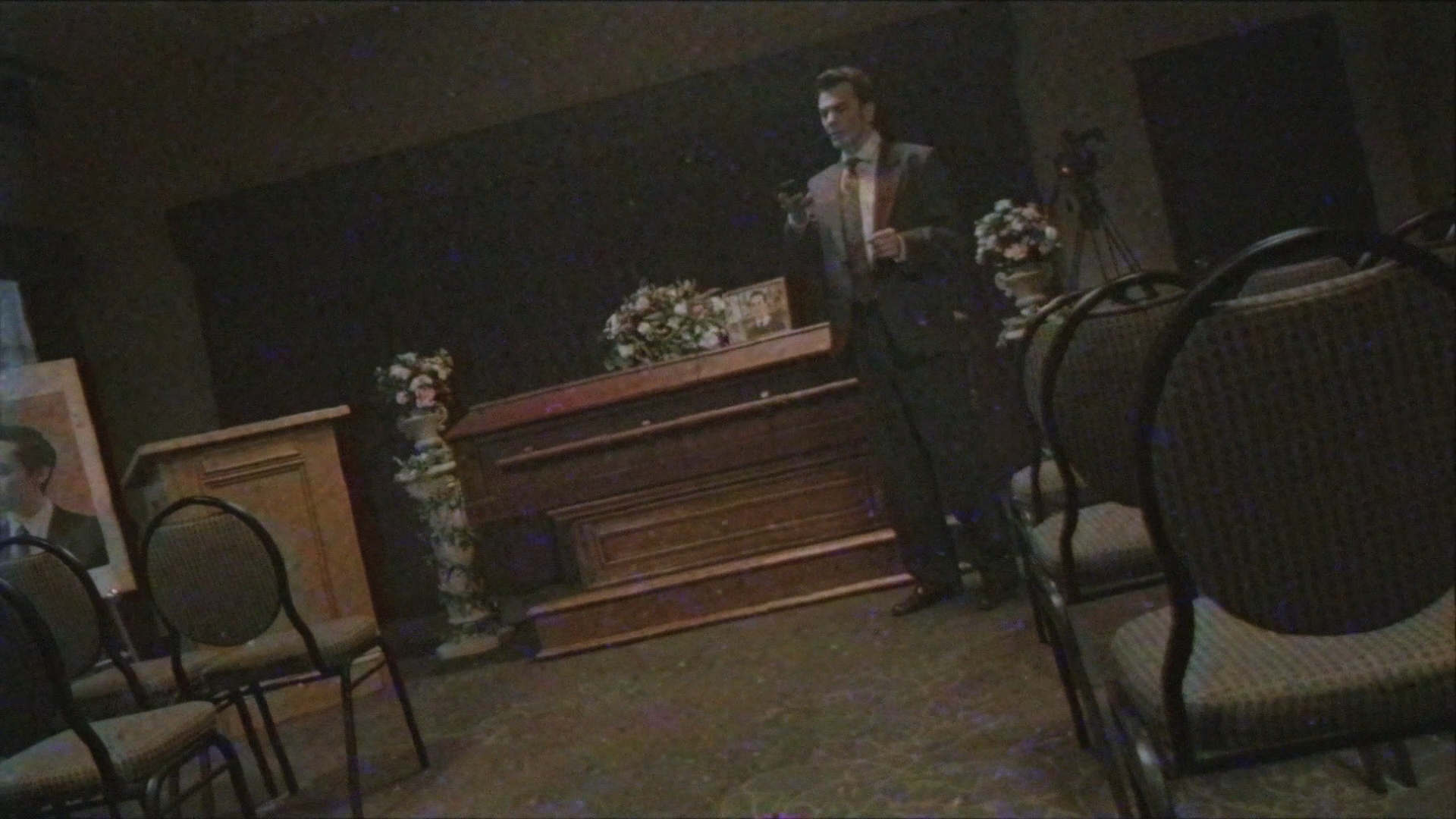 VHS 94 Blu-ray screencap 4